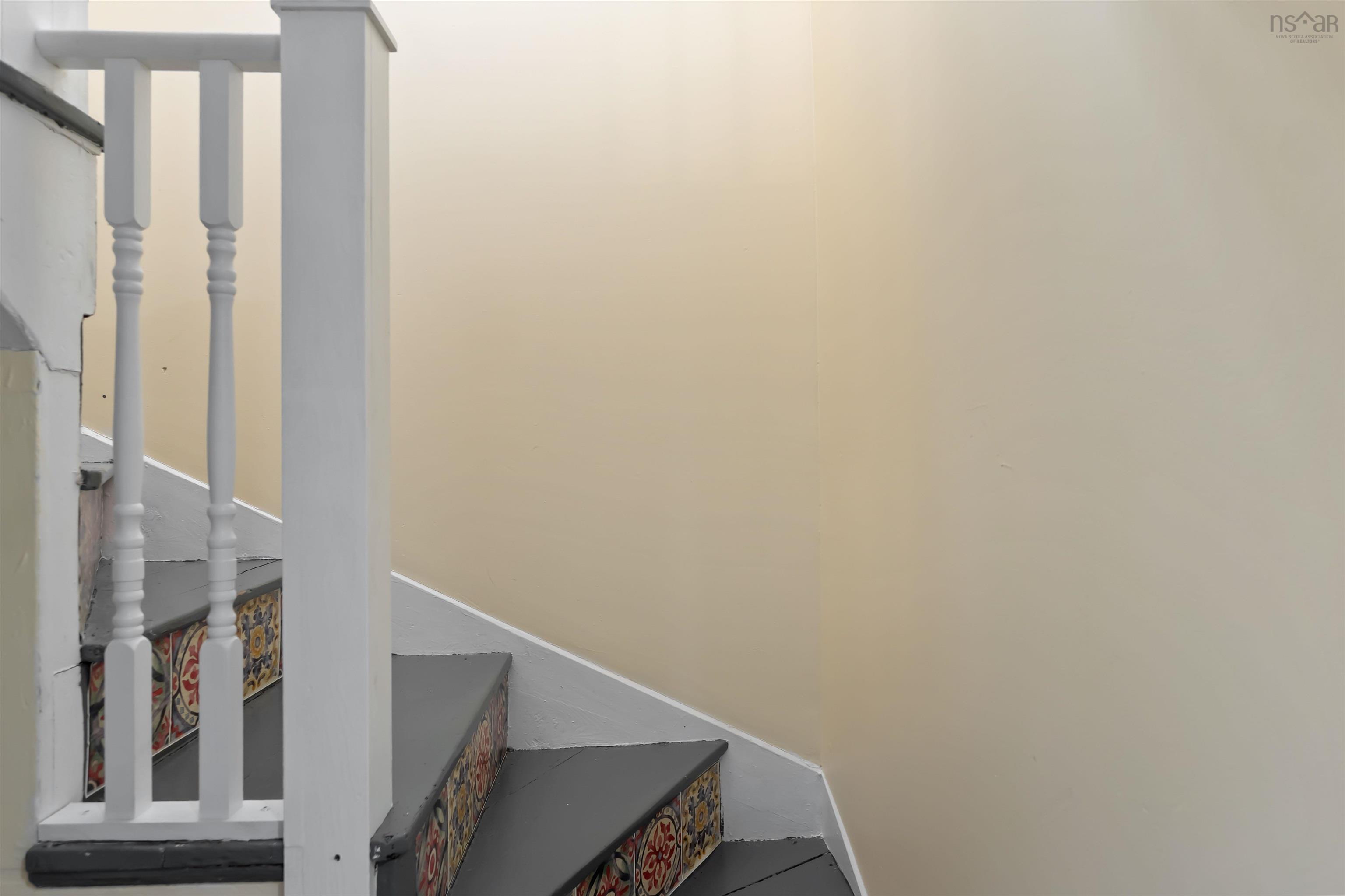 $385,000.00: 92 Lake Darling Road, Darlings Lake