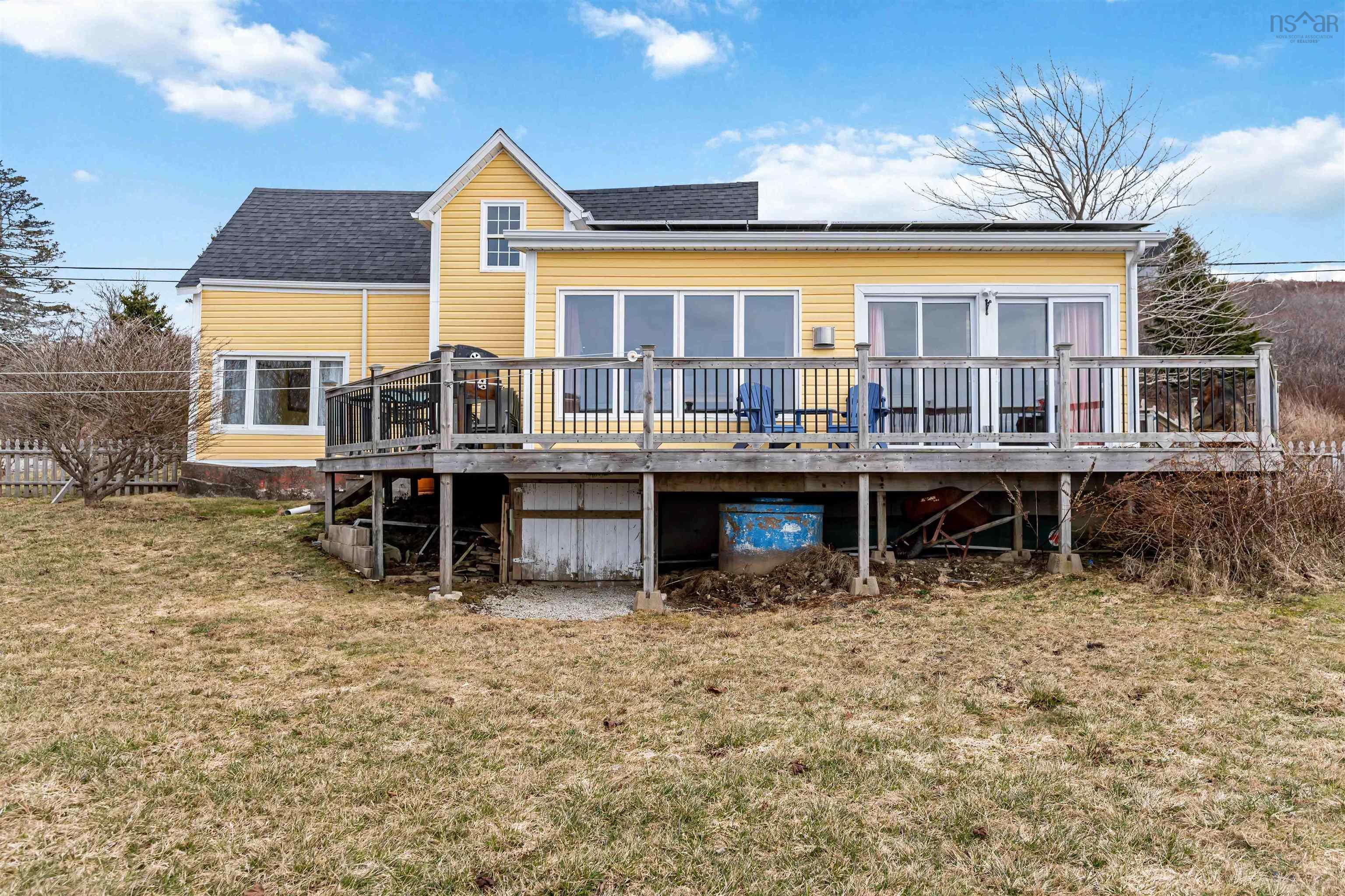 $385,000.00: 92 Lake Darling Road, Darlings Lake