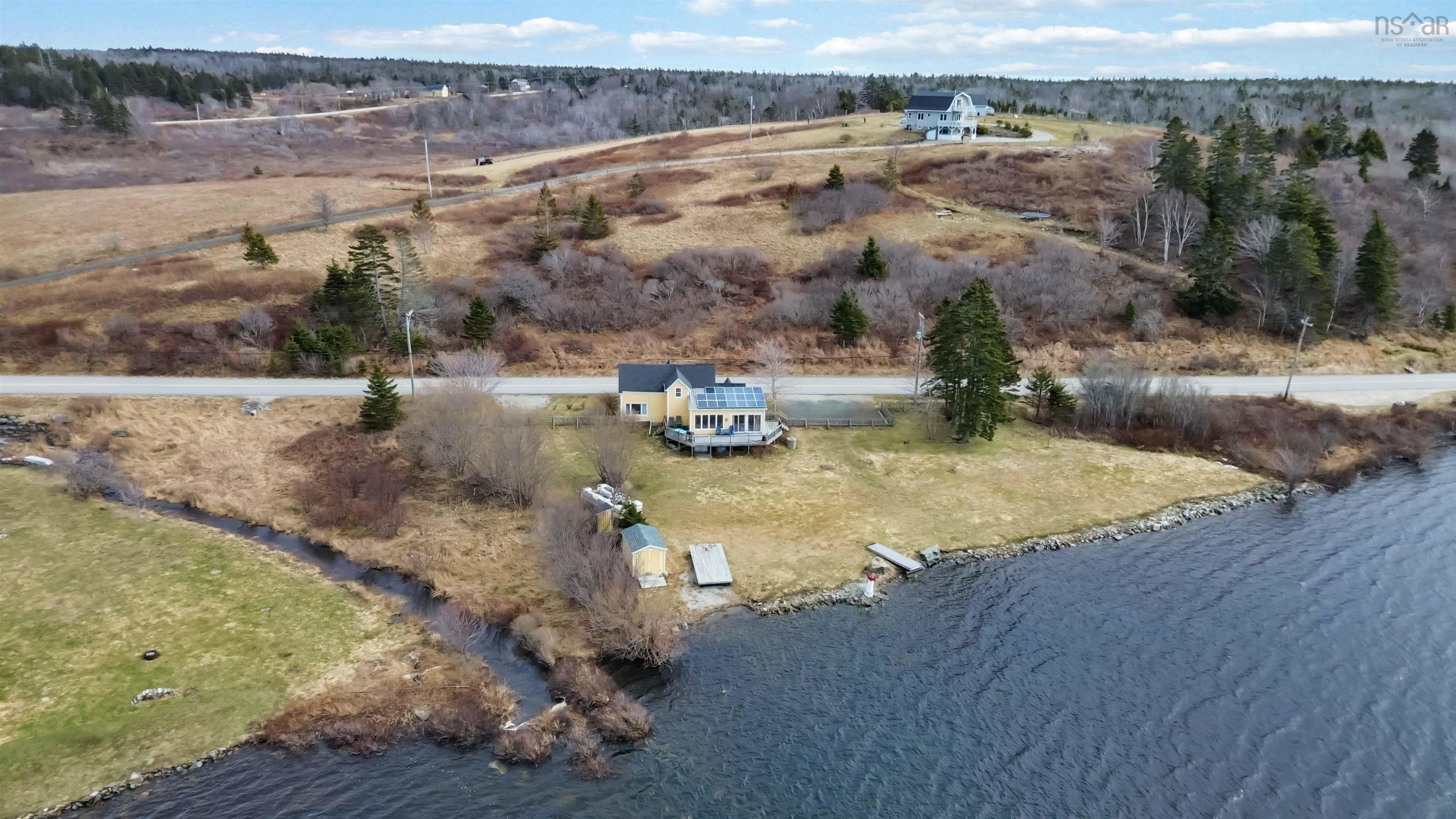 $385,000.00: 92 Lake Darling Road, Darlings Lake