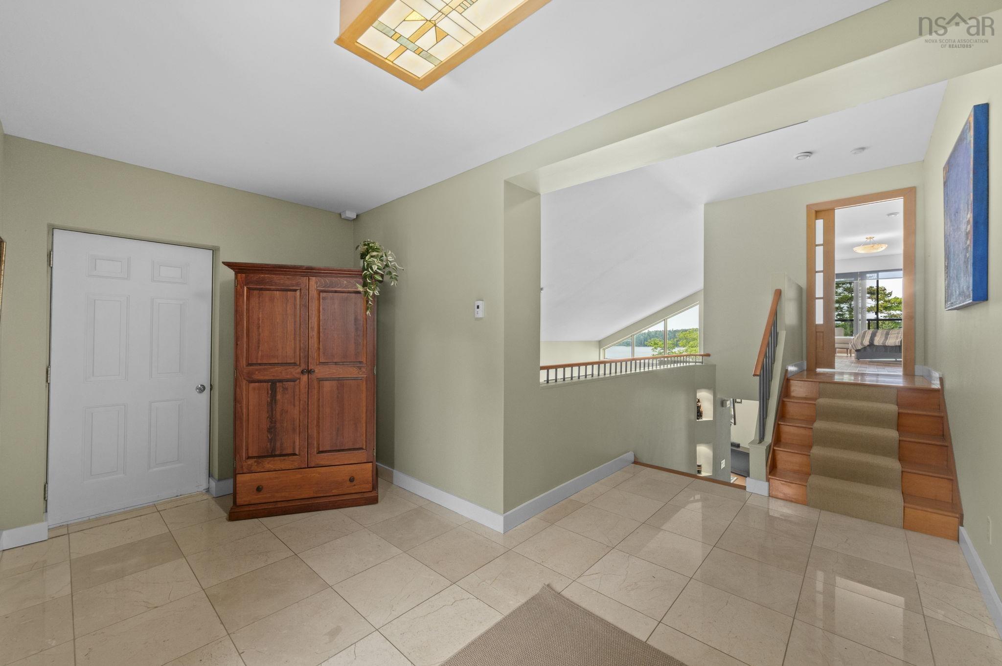 $1,195,000.00: 49 Fairway Grove, Dartmouth