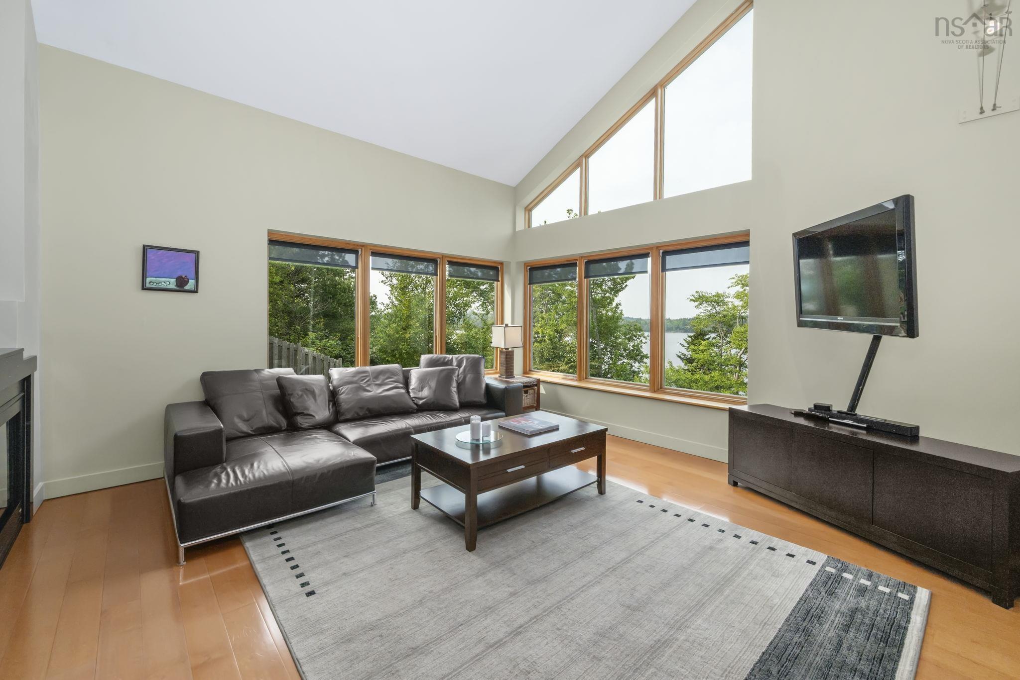 $1,195,000.00: 49 Fairway Grove, Dartmouth