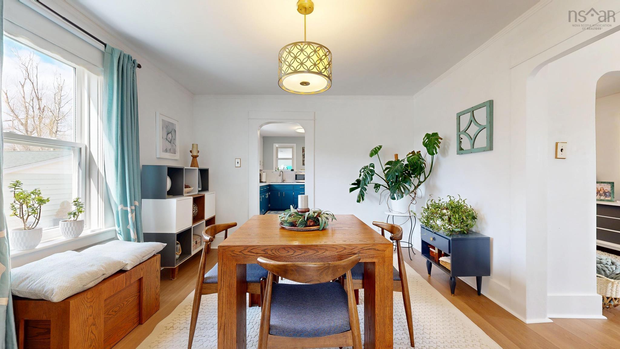 $415,000.00: 7025 12 Highway, North Alton