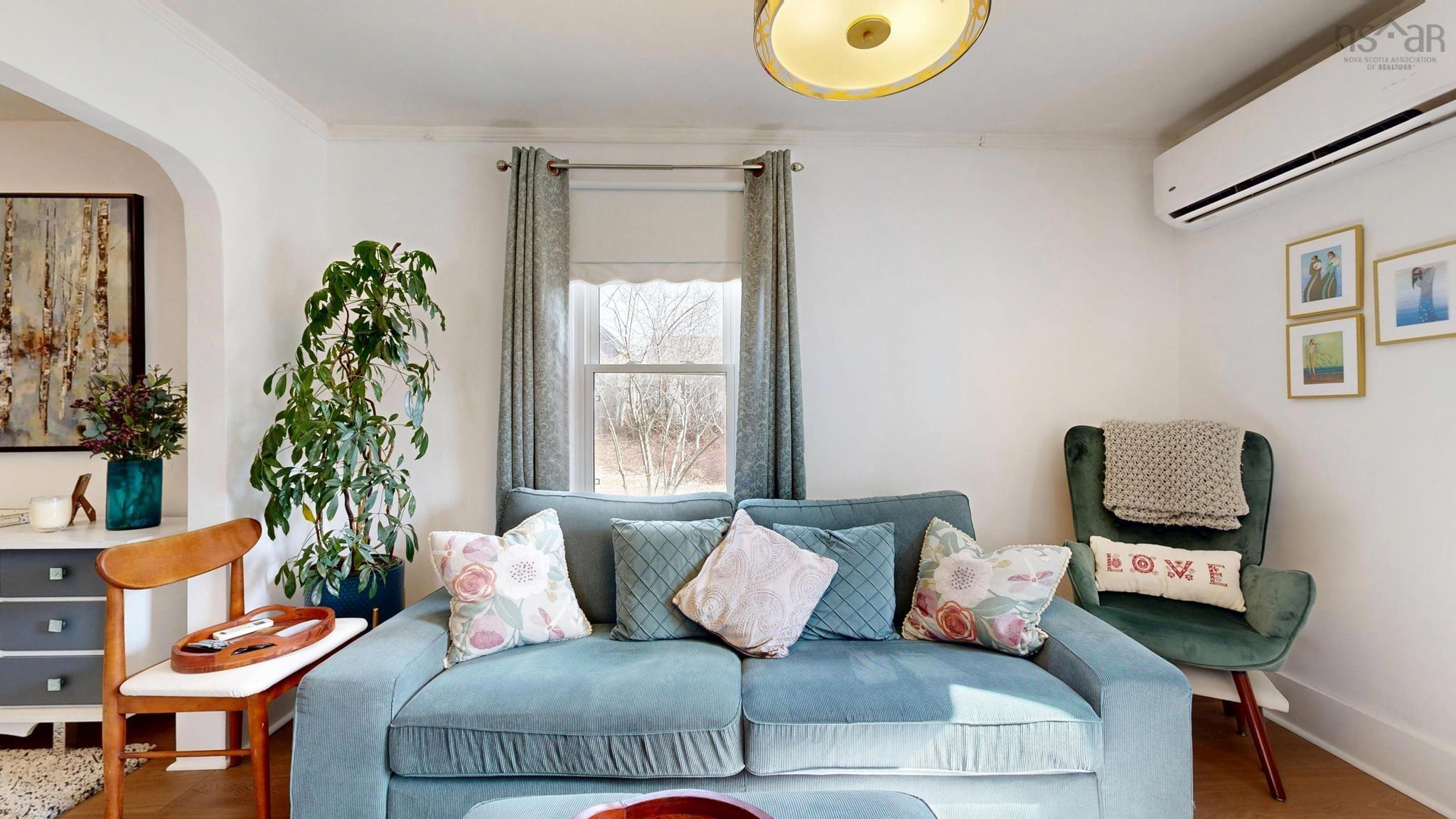 $415,000.00: 7025 12 Highway, North Alton