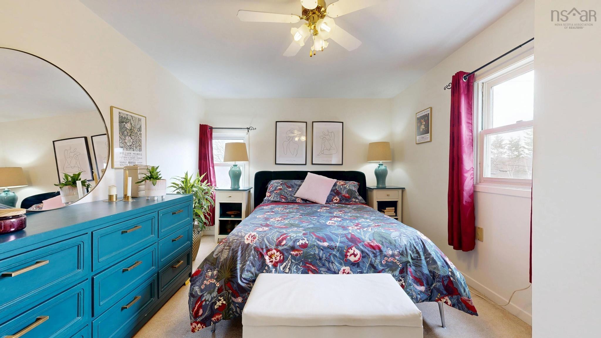 $415,000.00: 7025 12 Highway, North Alton