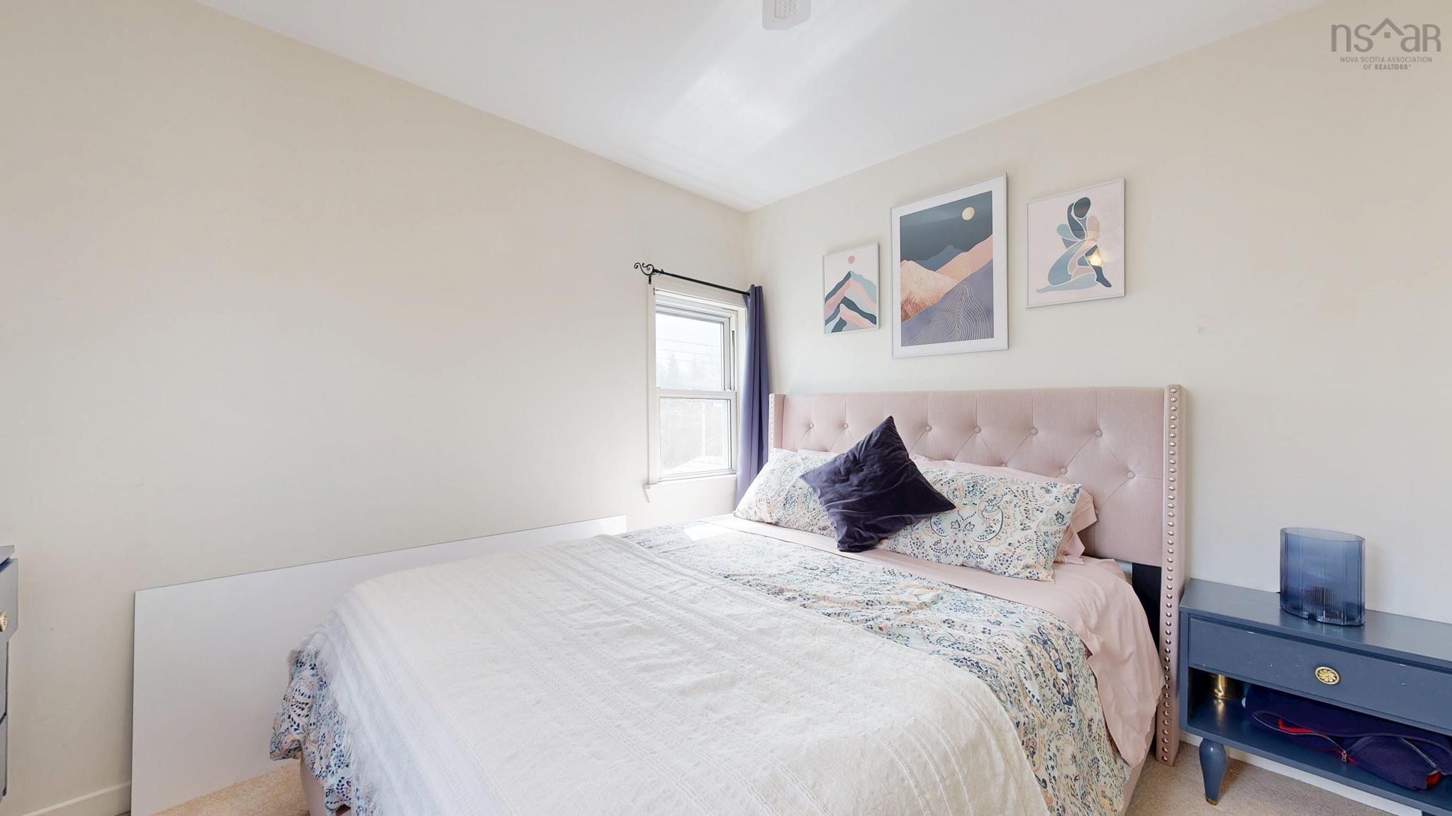 $415,000.00: 7025 12 Highway, North Alton