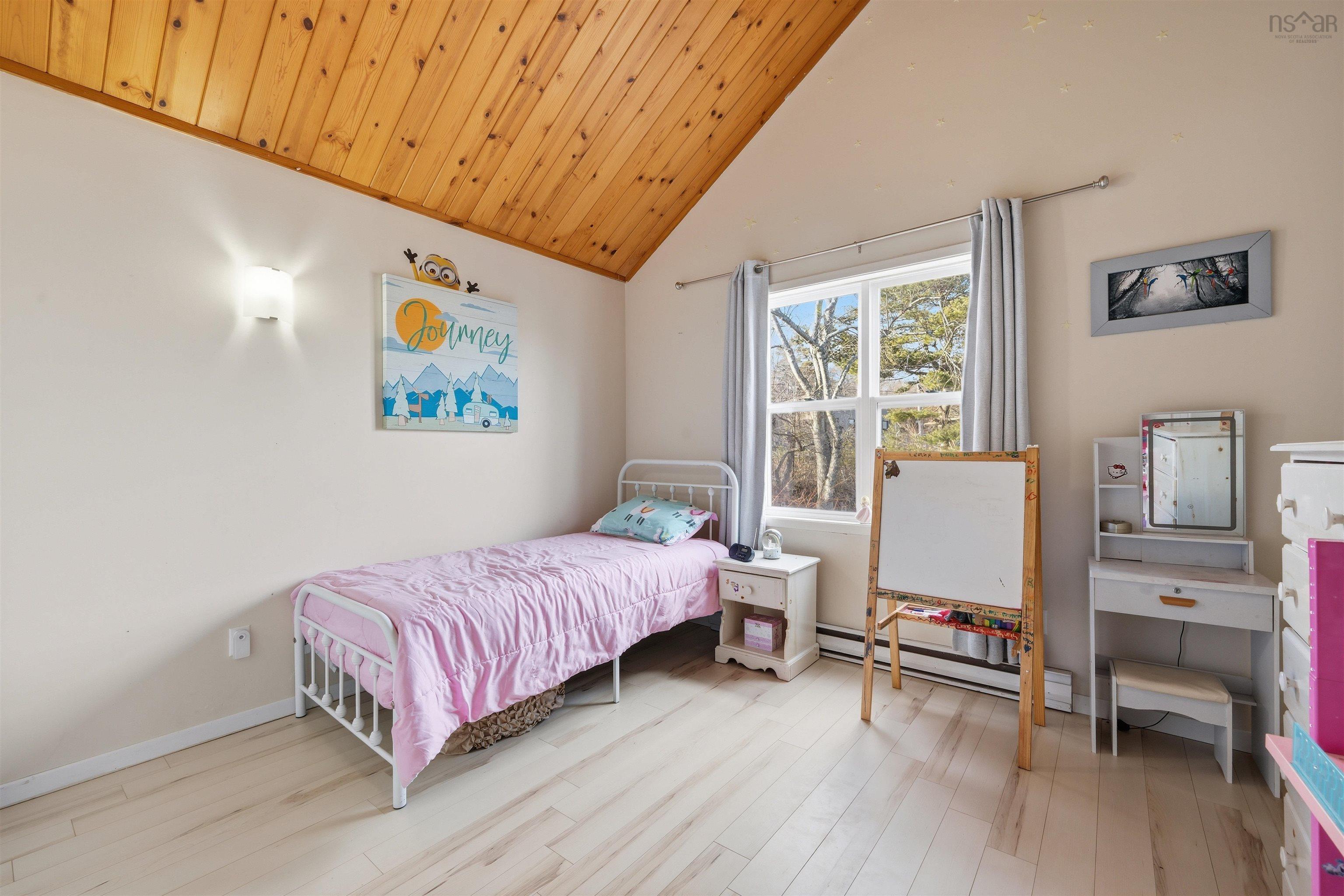 $649,900.00: 450 Shore Drive, Bedford