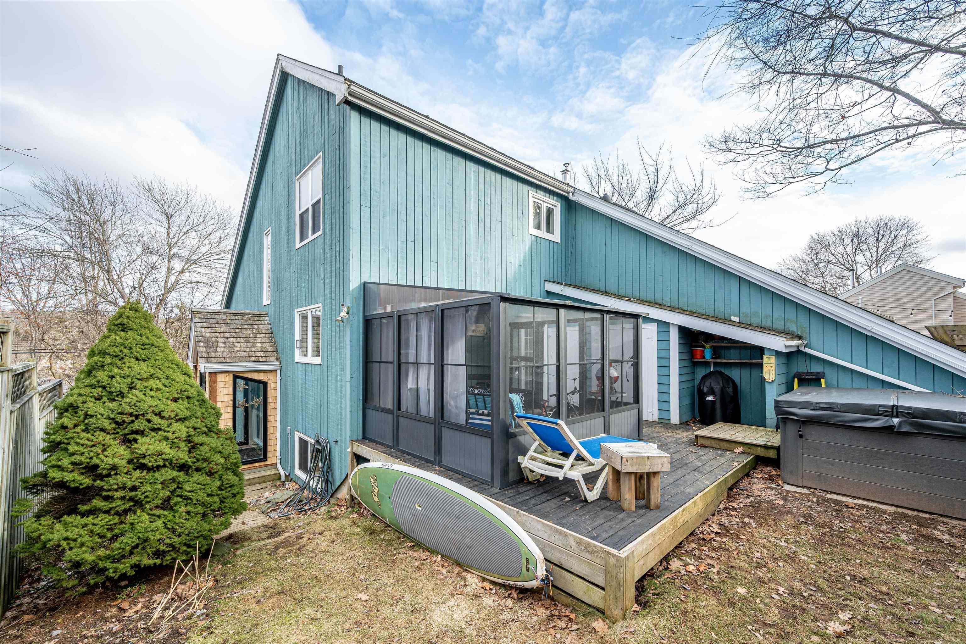 $649,900.00: 450 Shore Drive, Bedford