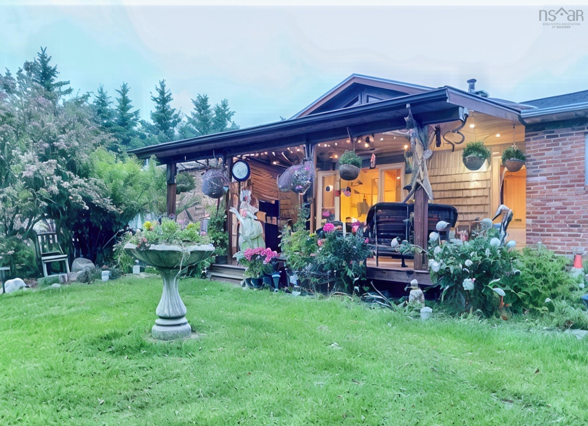 $559,900.00: 36 Green Rock Drive, South Chegoggin