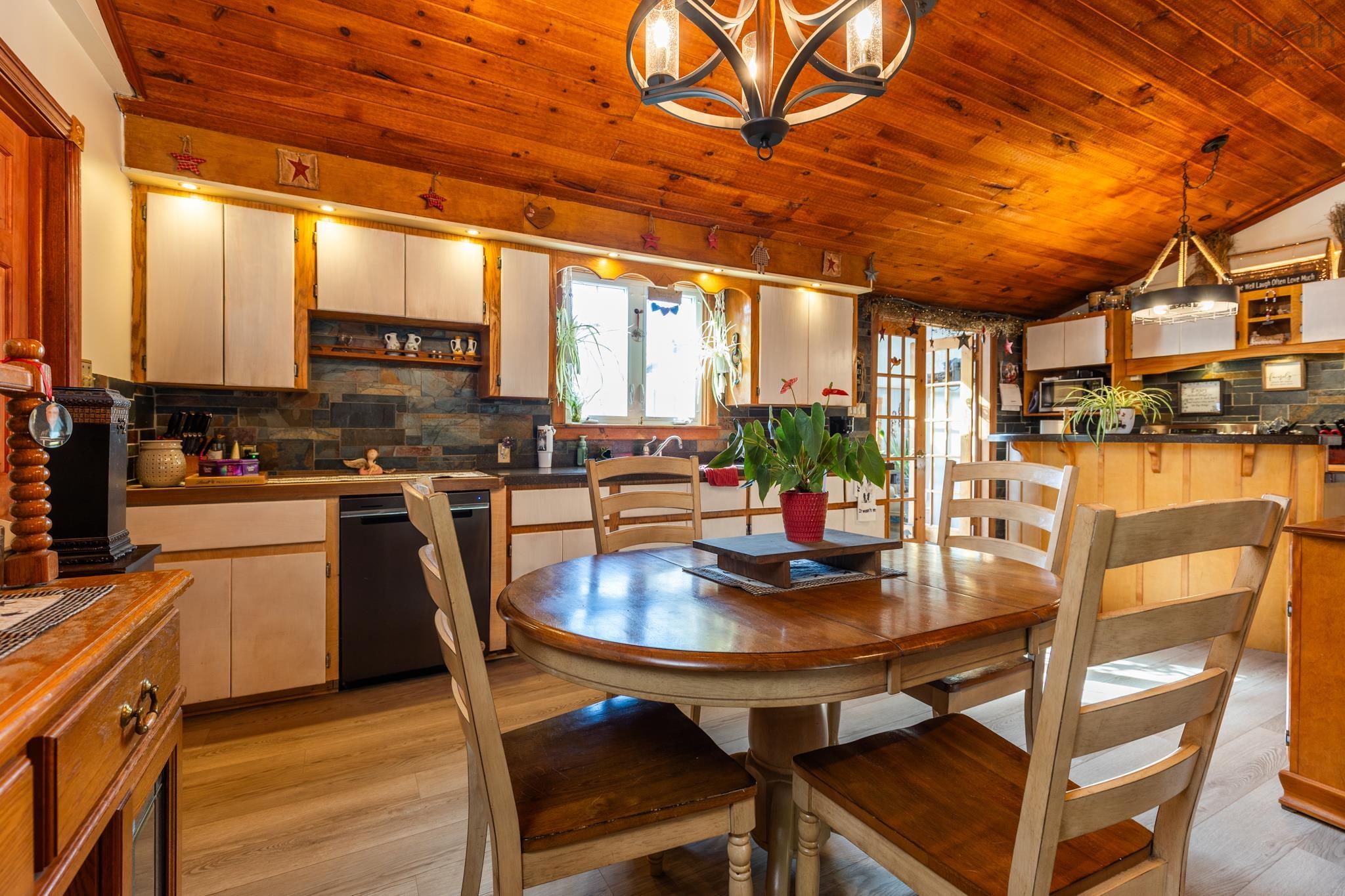 $559,900.00: 36 Green Rock Drive, South Chegoggin