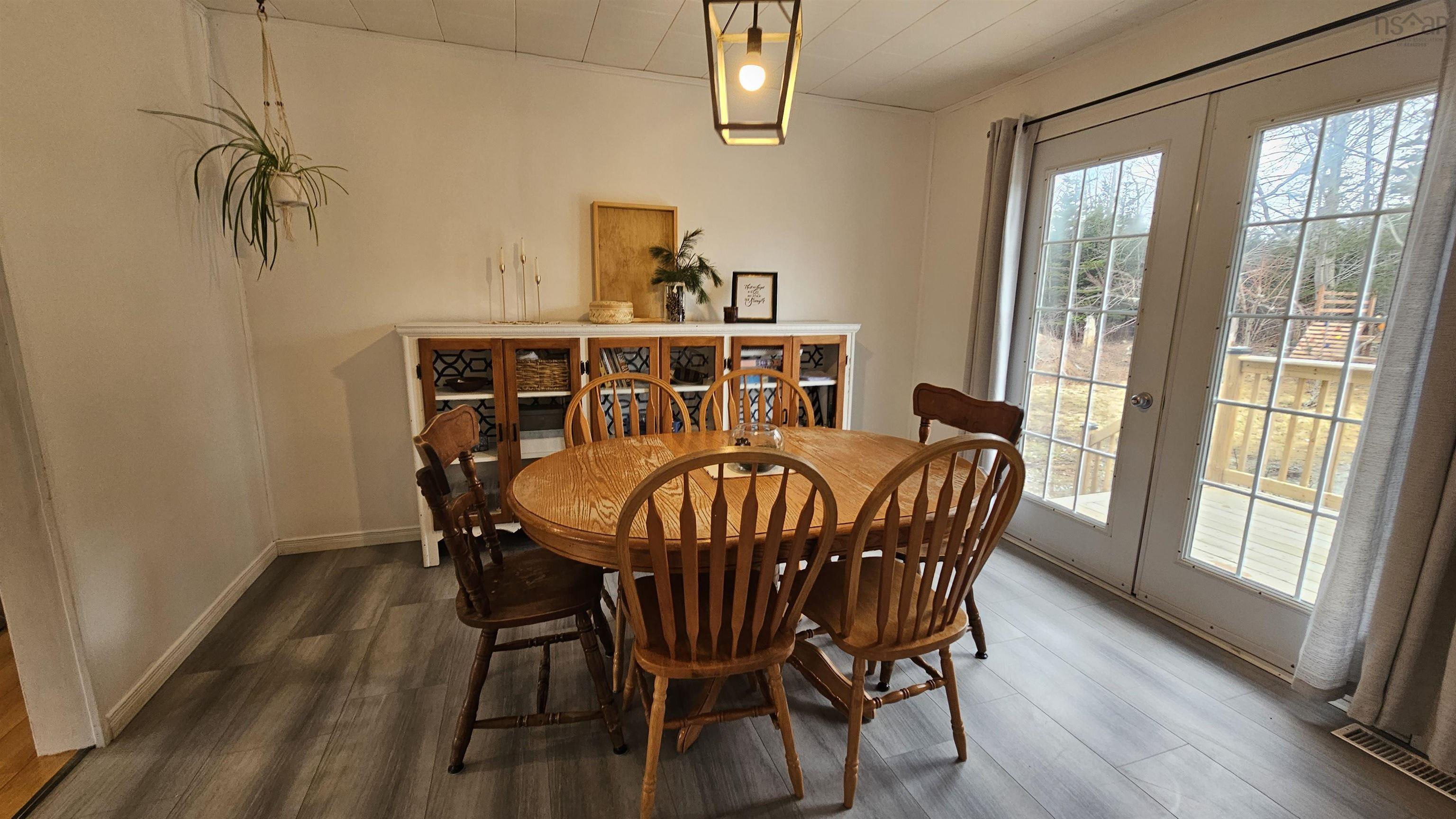 $350,000.00: 1093 Oak Park Road, Barrington