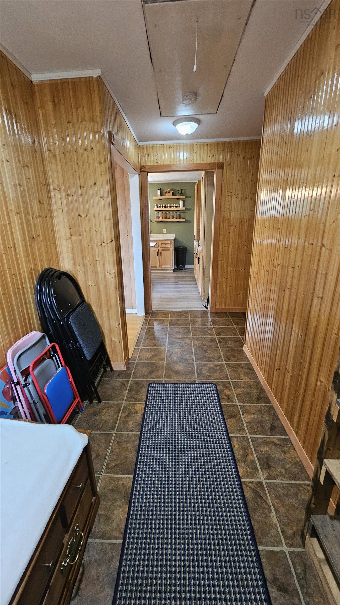 $350,000.00: 1093 Oak Park Road, Barrington