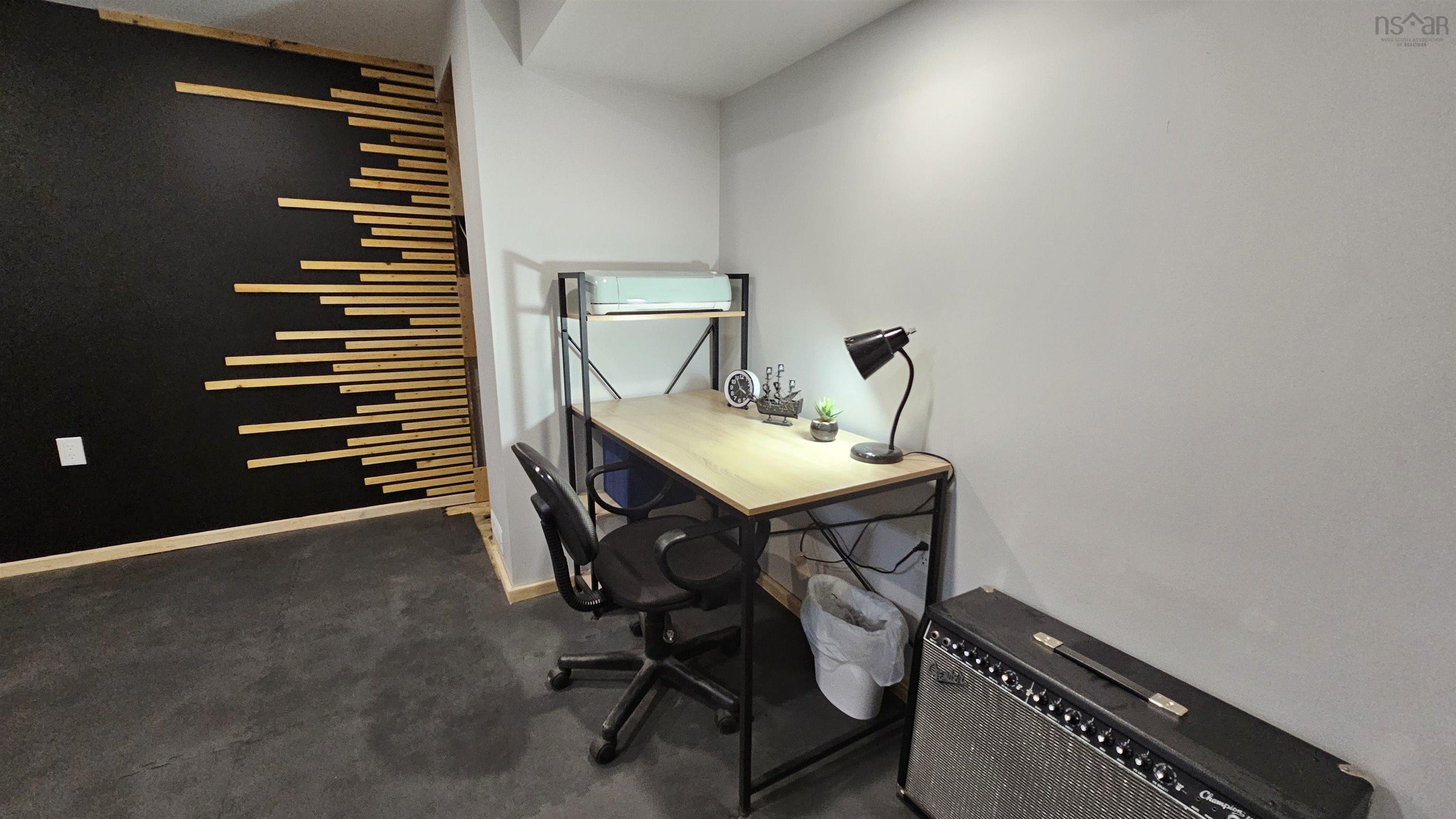 $350,000.00: 1093 Oak Park Road, Barrington