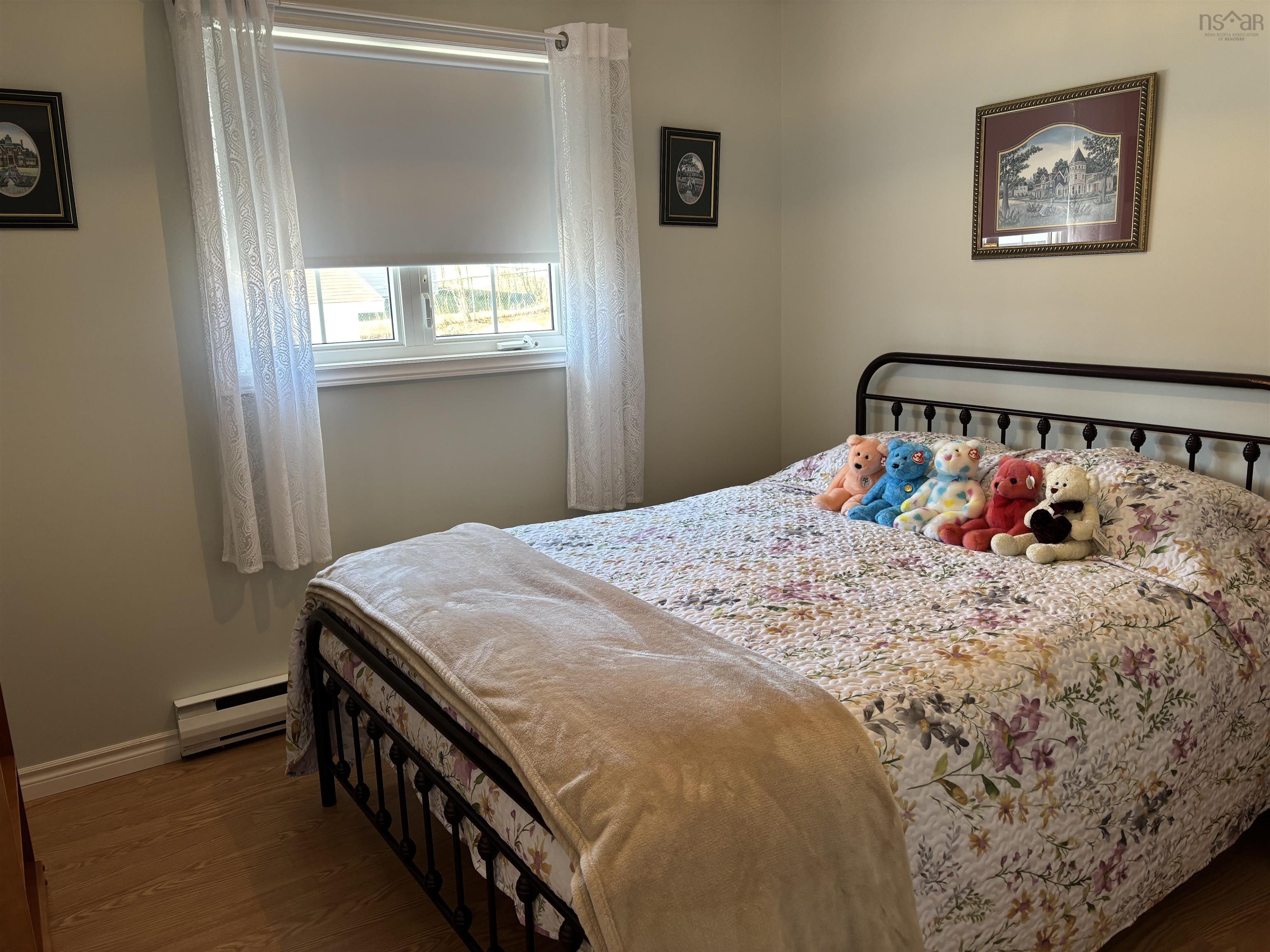 $440,000.00: 69 Sunrise Drive, Georges River