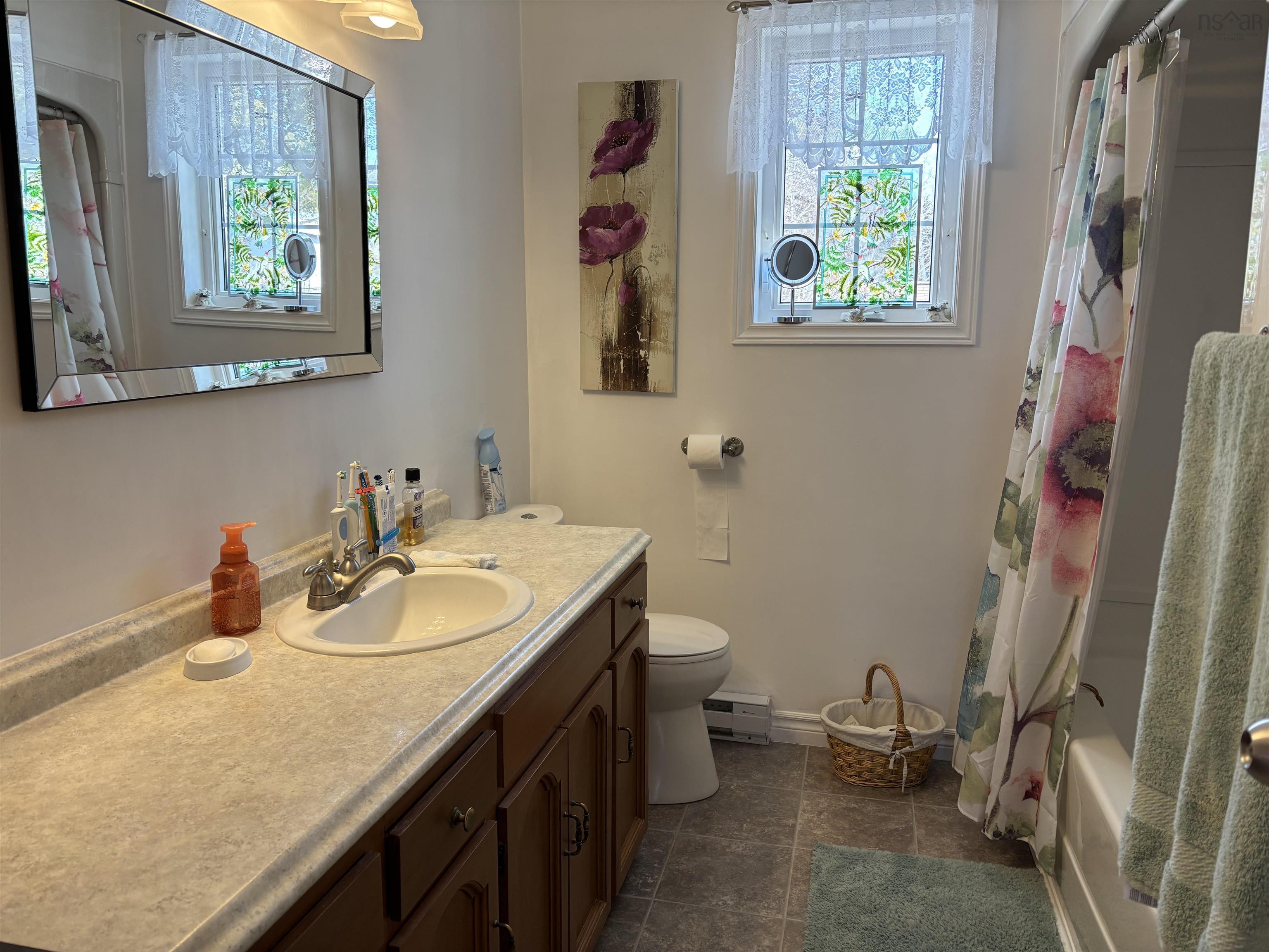 $440,000.00: 69 Sunrise Drive, Georges River