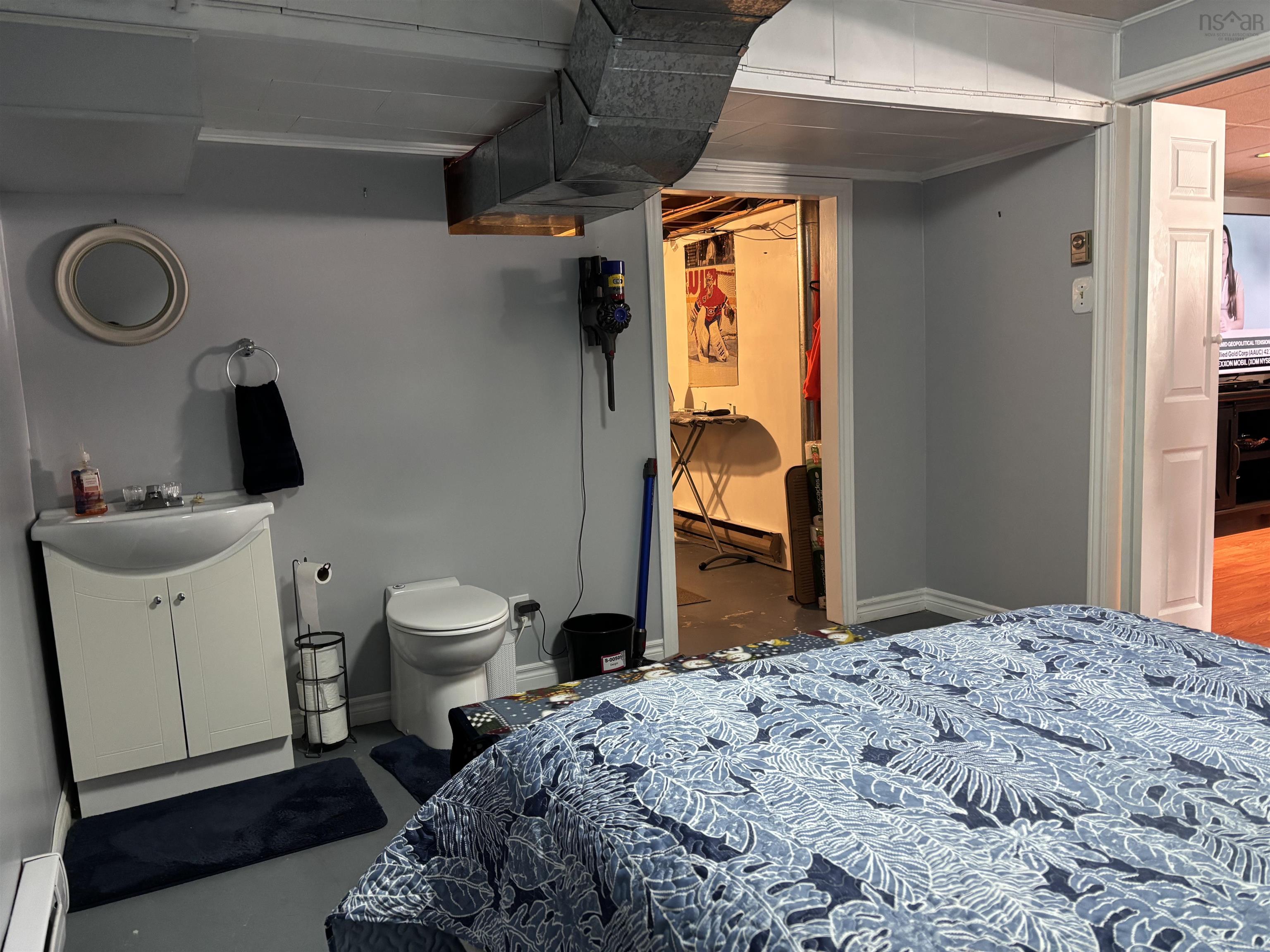 $440,000.00: 69 Sunrise Drive, Georges River