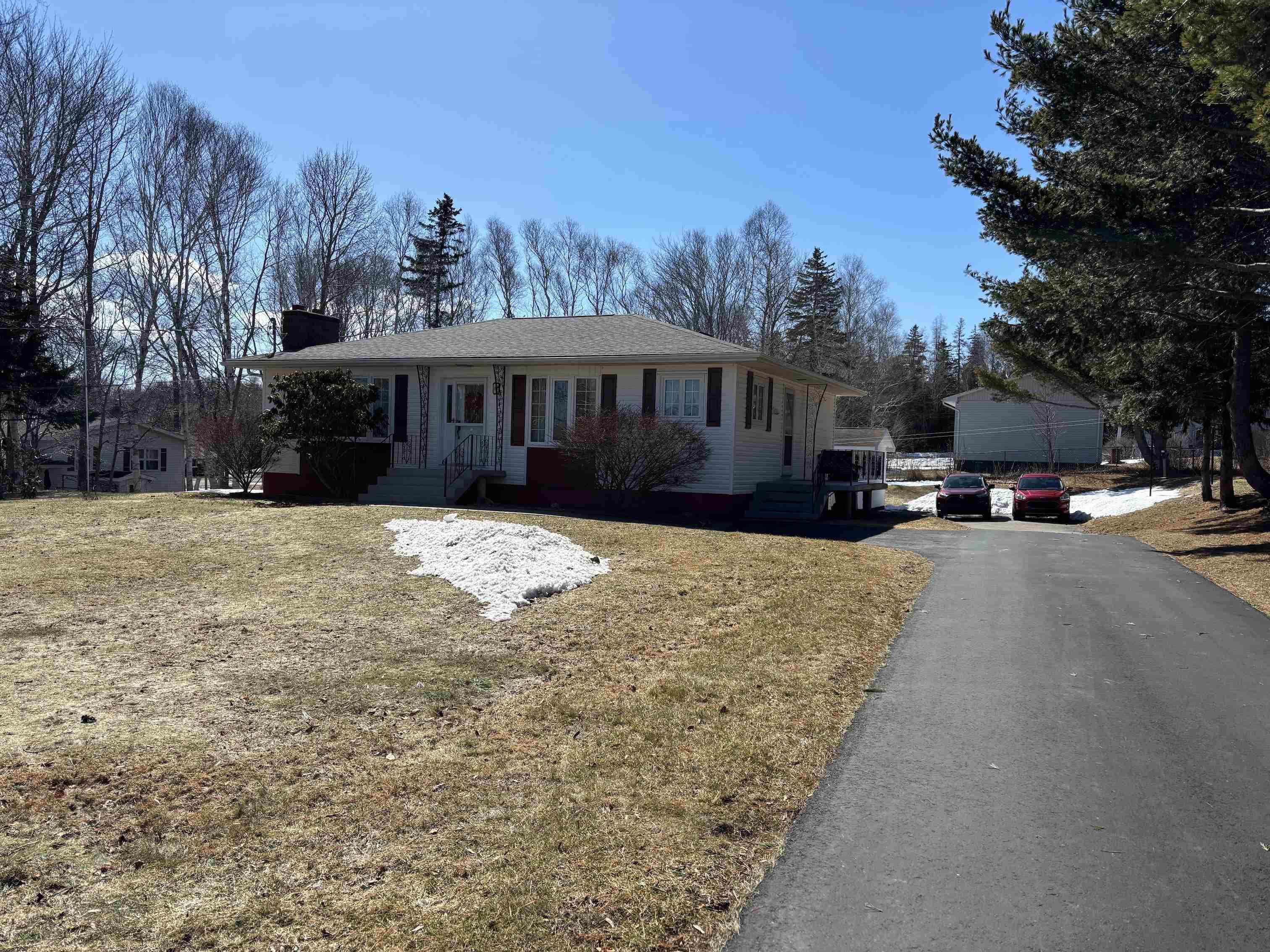 $440,000.00: 69 Sunrise Drive, Georges River