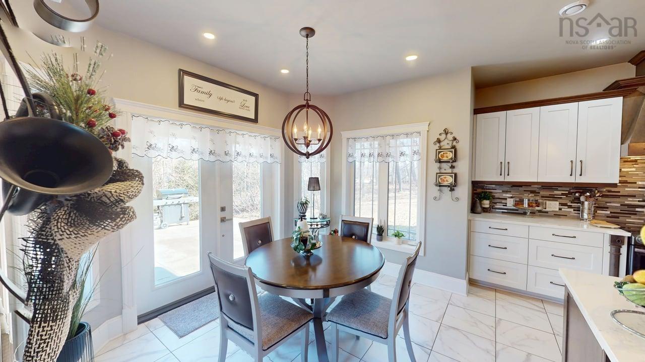 $695,000.00: 1910 West Street, Westville