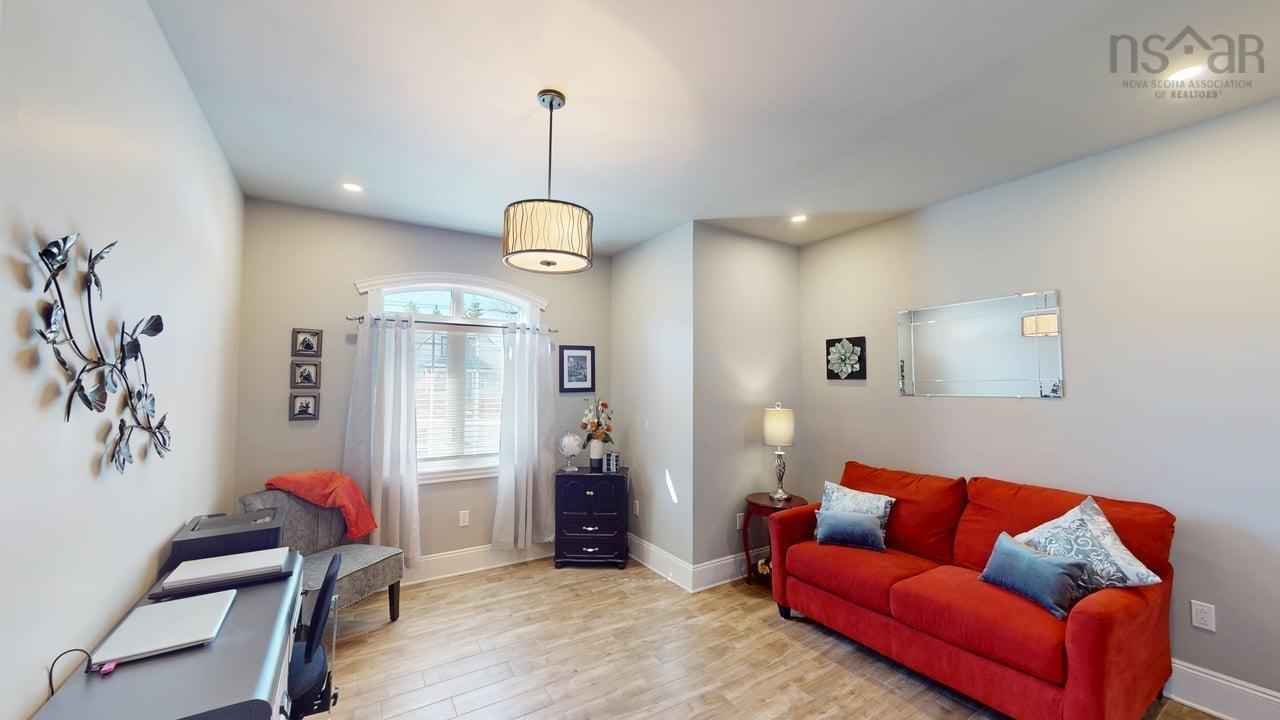 $695,000.00: 1910 West Street, Westville