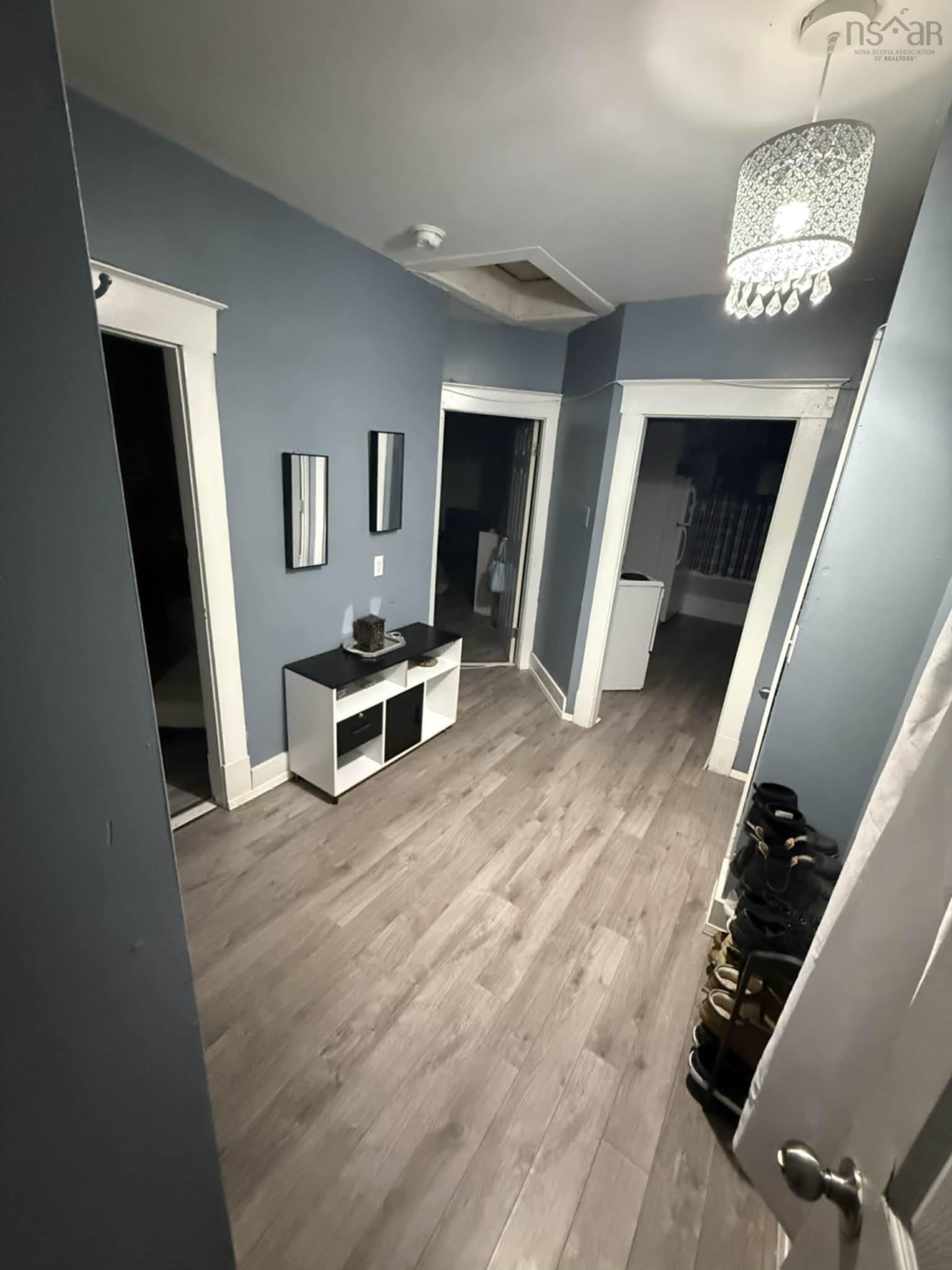 $299,900.00: 7 Foundry Street, Amherst