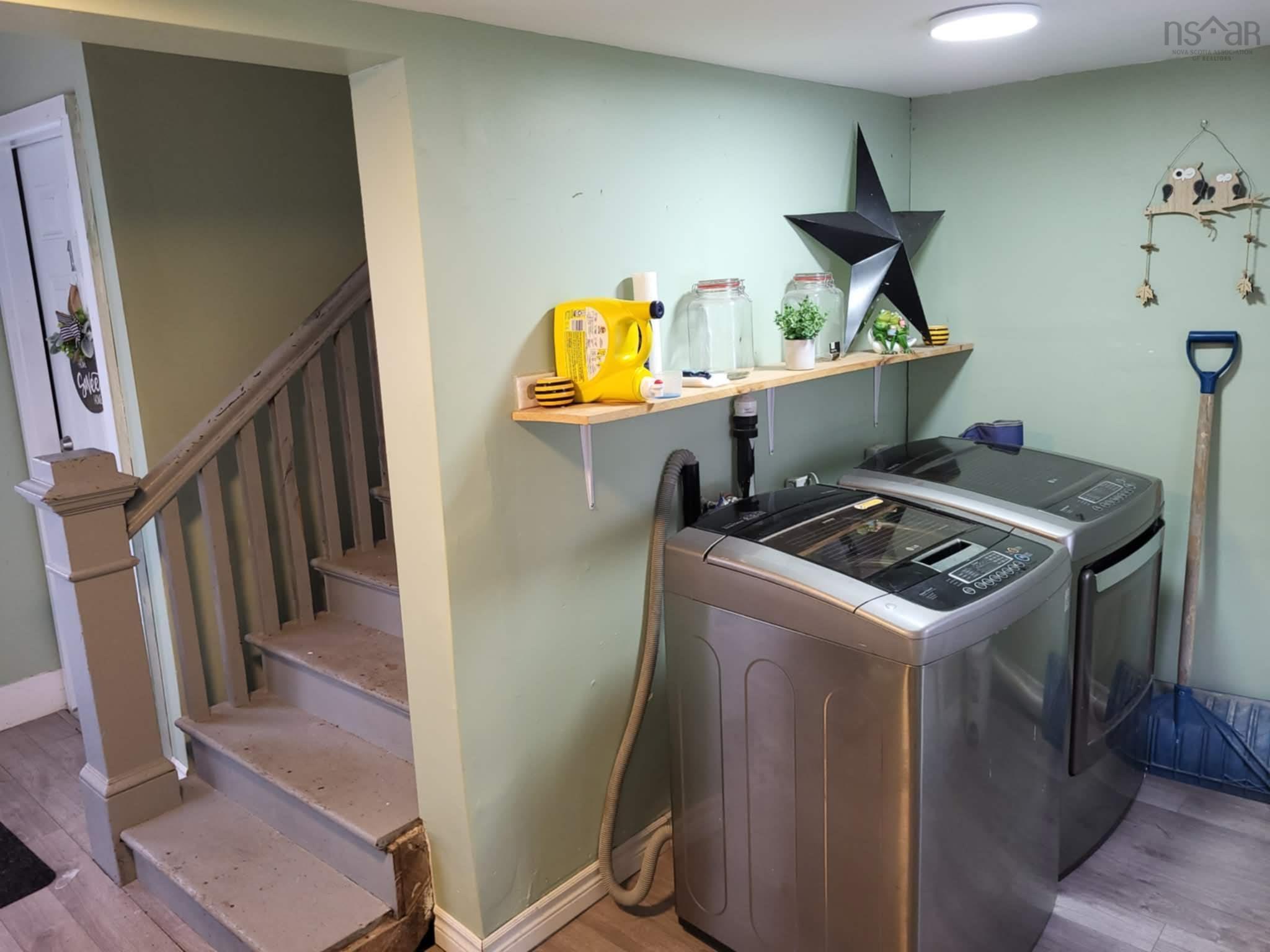 $299,900.00: 7 Foundry Street, Amherst