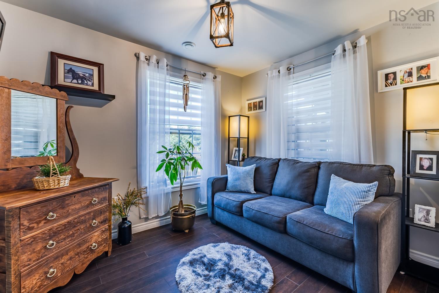 $585,000.00: 1923 Fox Harbour Rd, Fox Harbour