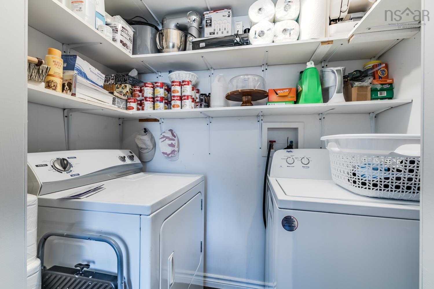 $585,000.00: 1923 Fox Harbour Rd, Fox Harbour