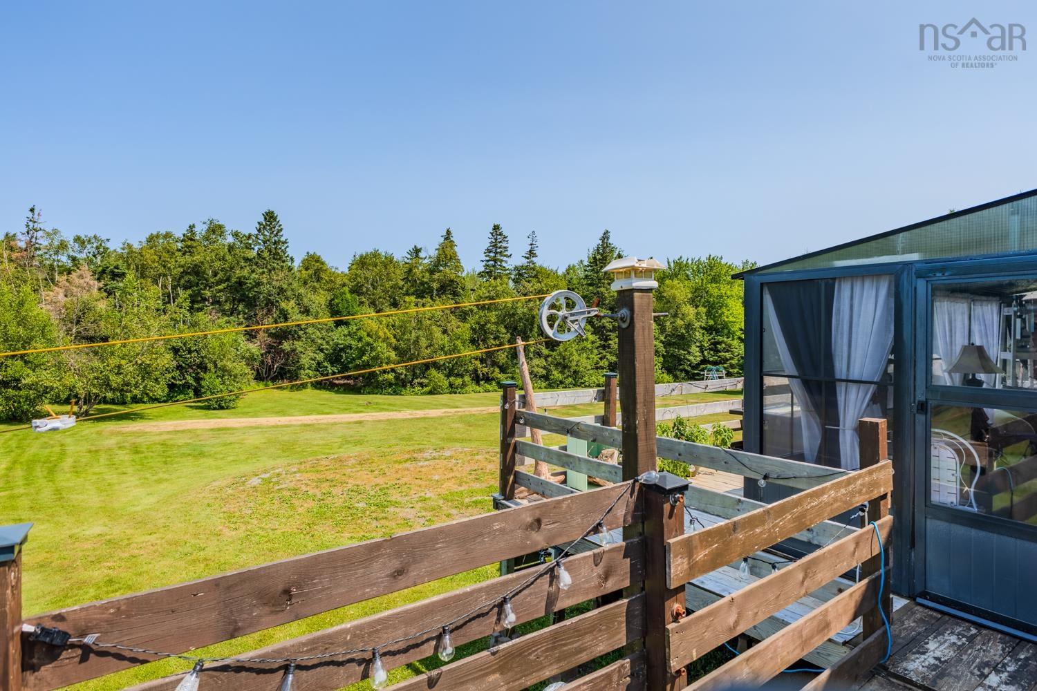 $585,000.00: 1923 Fox Harbour Rd, Fox Harbour