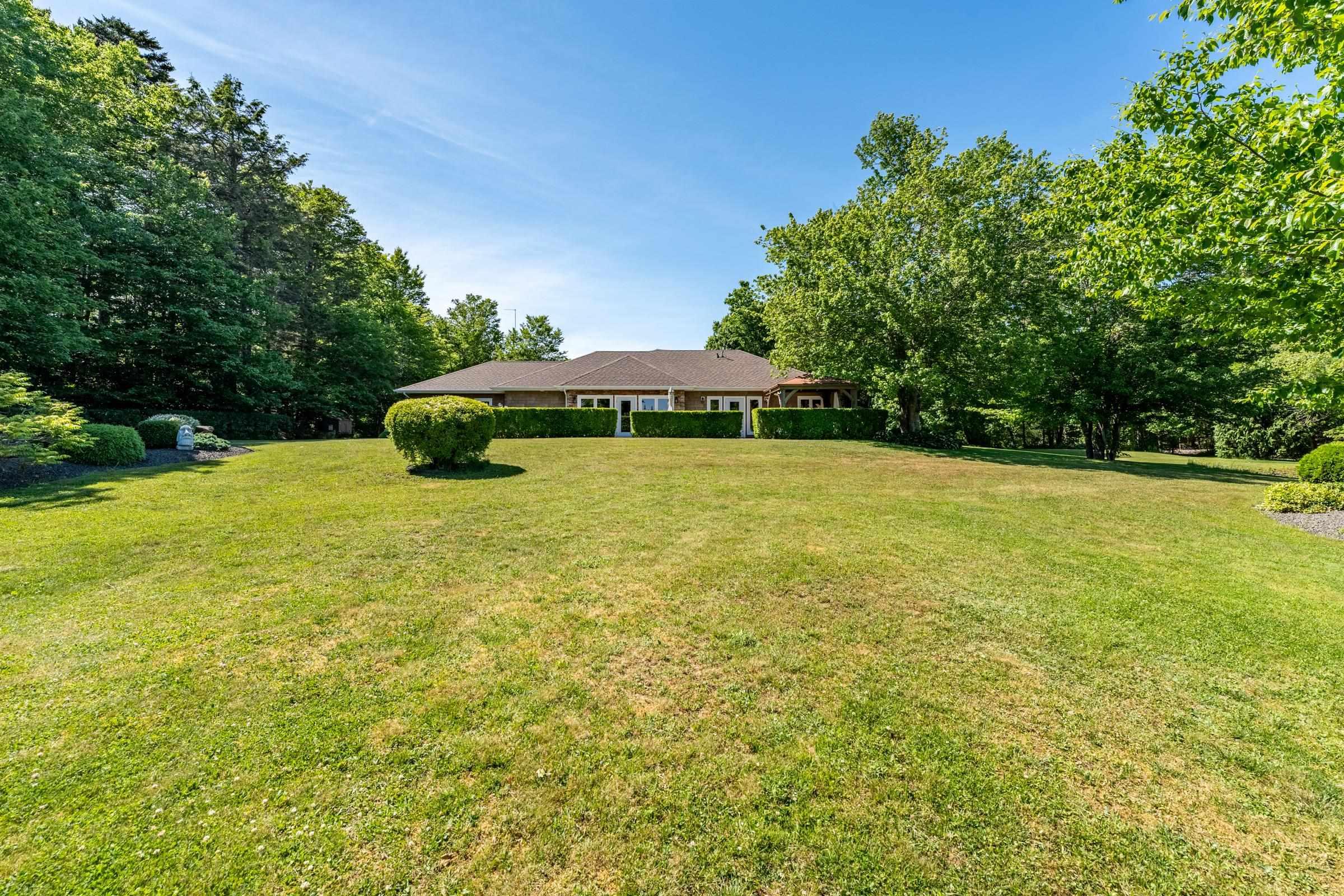 $1,190,000.00: 4400 Second Division Road, Concession