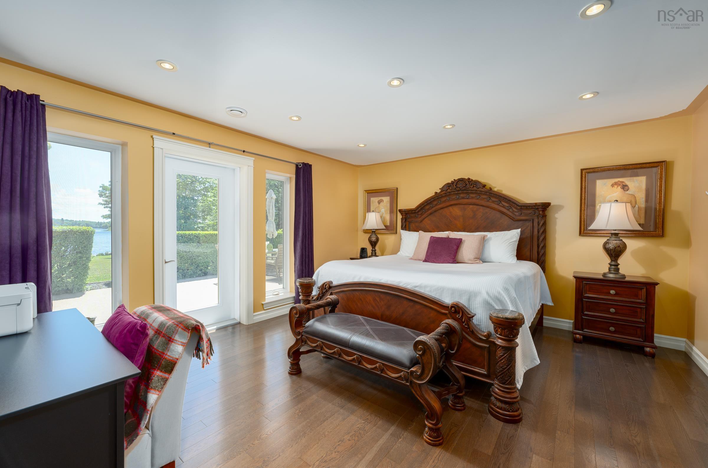 $1,190,000.00: 4400 Second Division Road, Concession