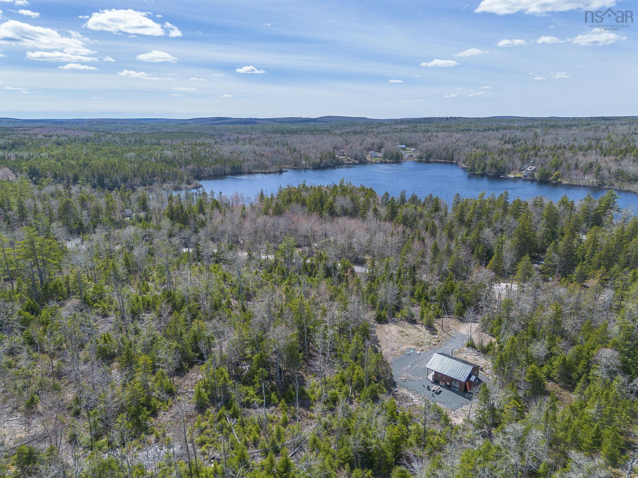 $299,900.00: 366 Loon Lake Drive, Lake Paul