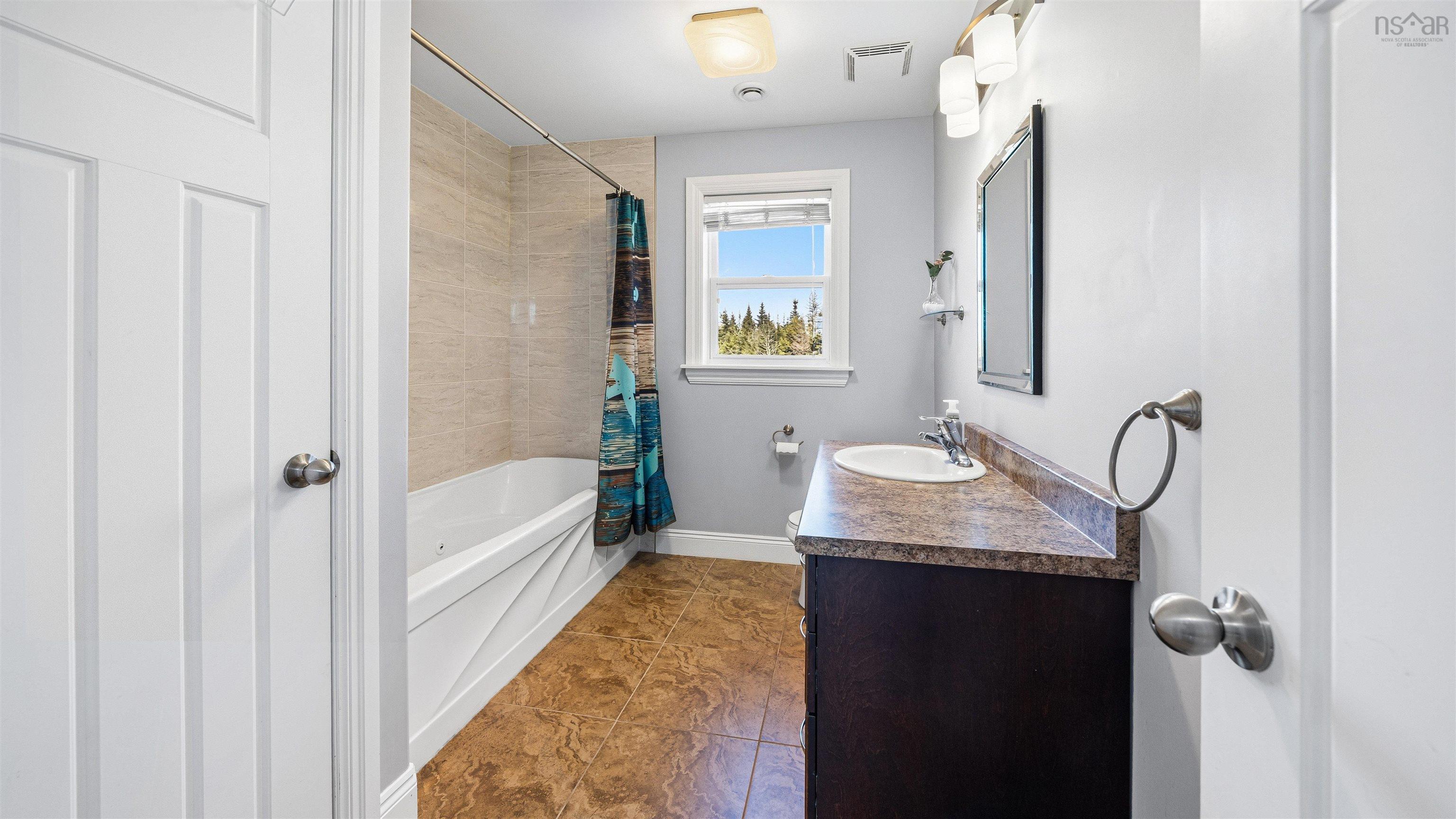 $649,900.00: 58 Candy Mountain Road, Mineville