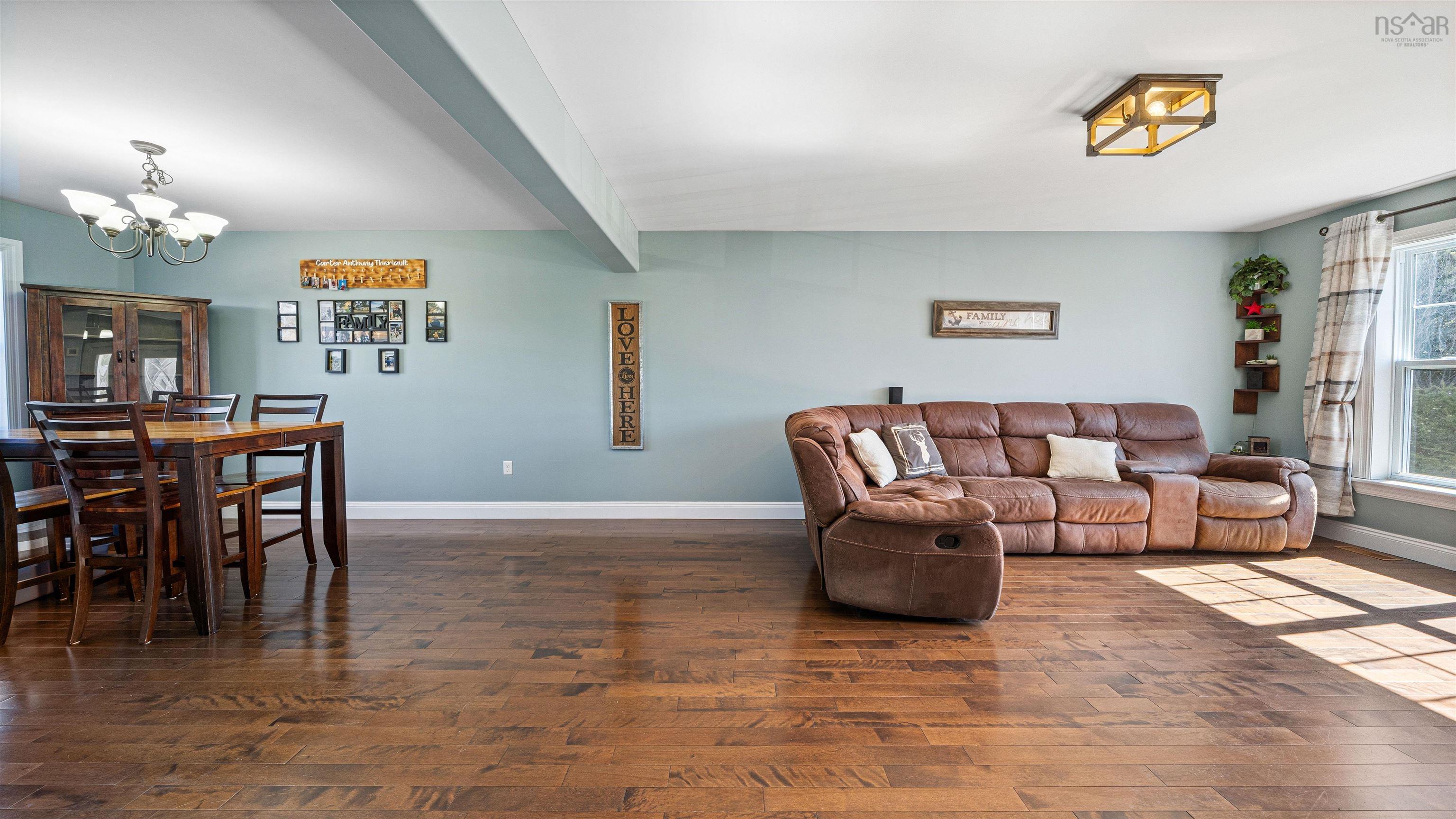 $649,900.00: 58 Candy Mountain Road, Mineville