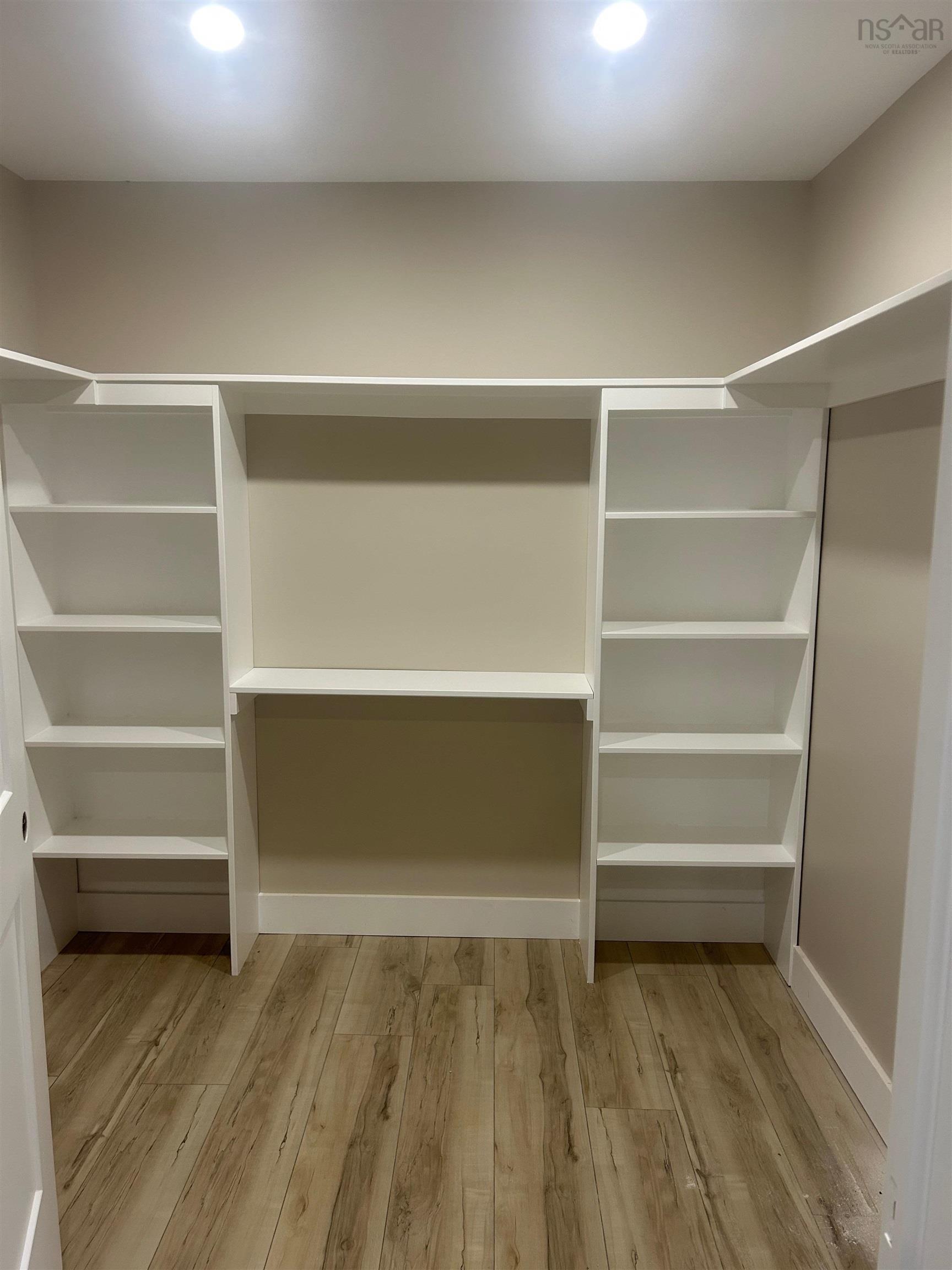 $575,000.00: 1866 Greenwood Road, Kingston