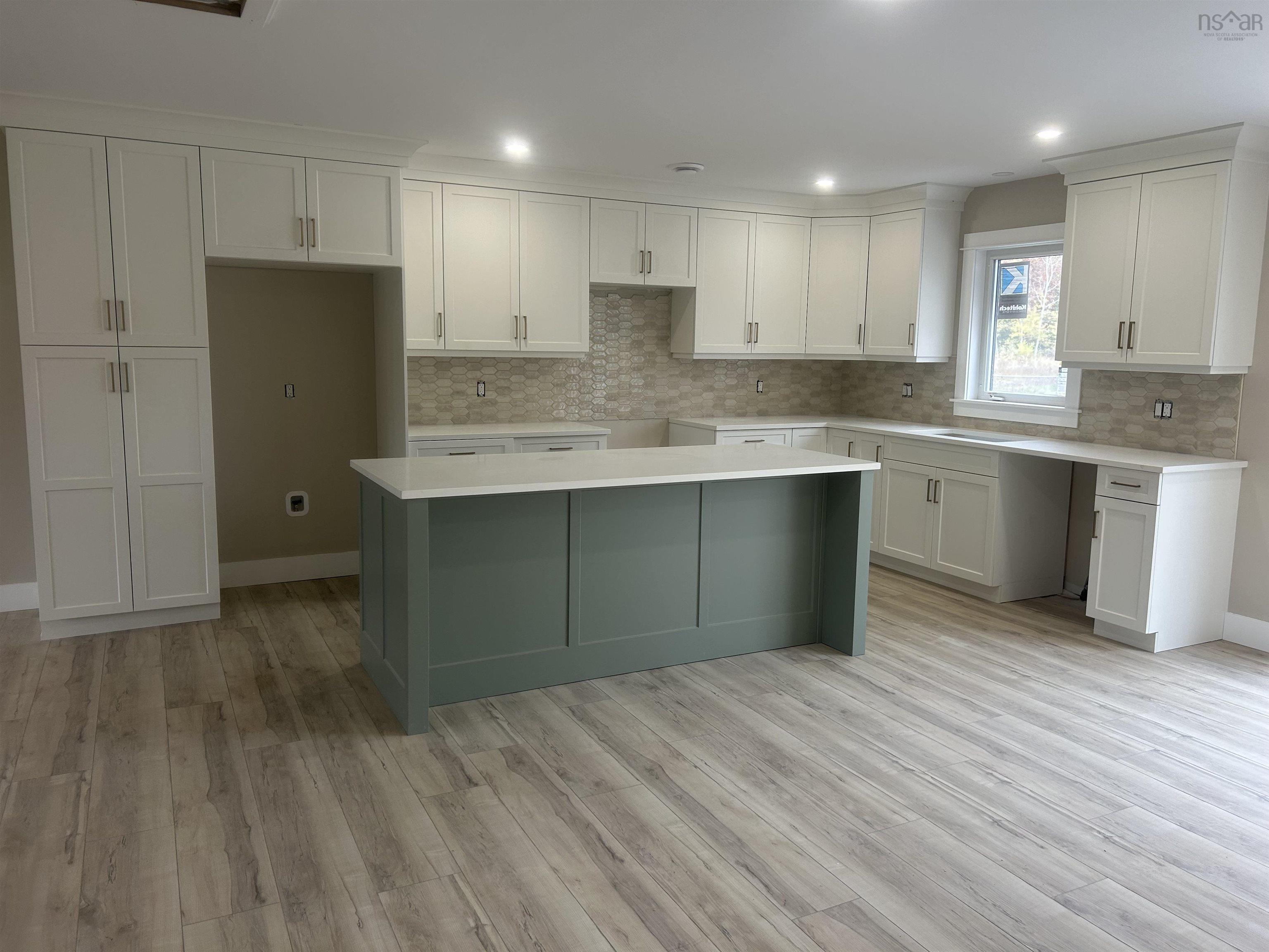 $575,000.00: 1866 Greenwood Road, Kingston