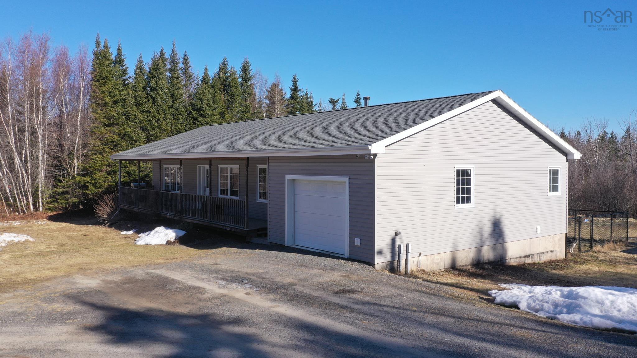 $534,900.00: 165 Canaan Mountain Road, Canaan