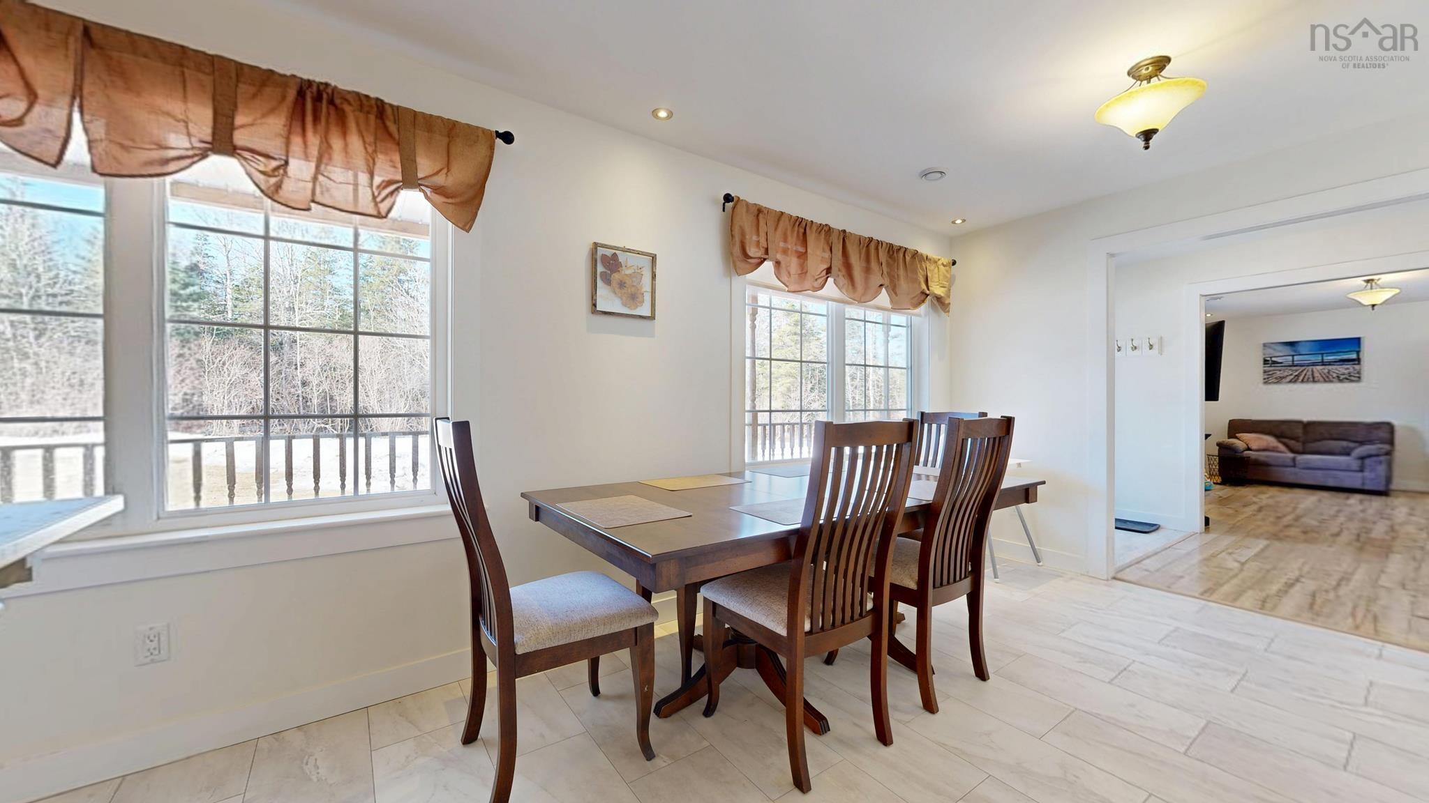 $534,900.00: 165 Canaan Mountain Road, Canaan