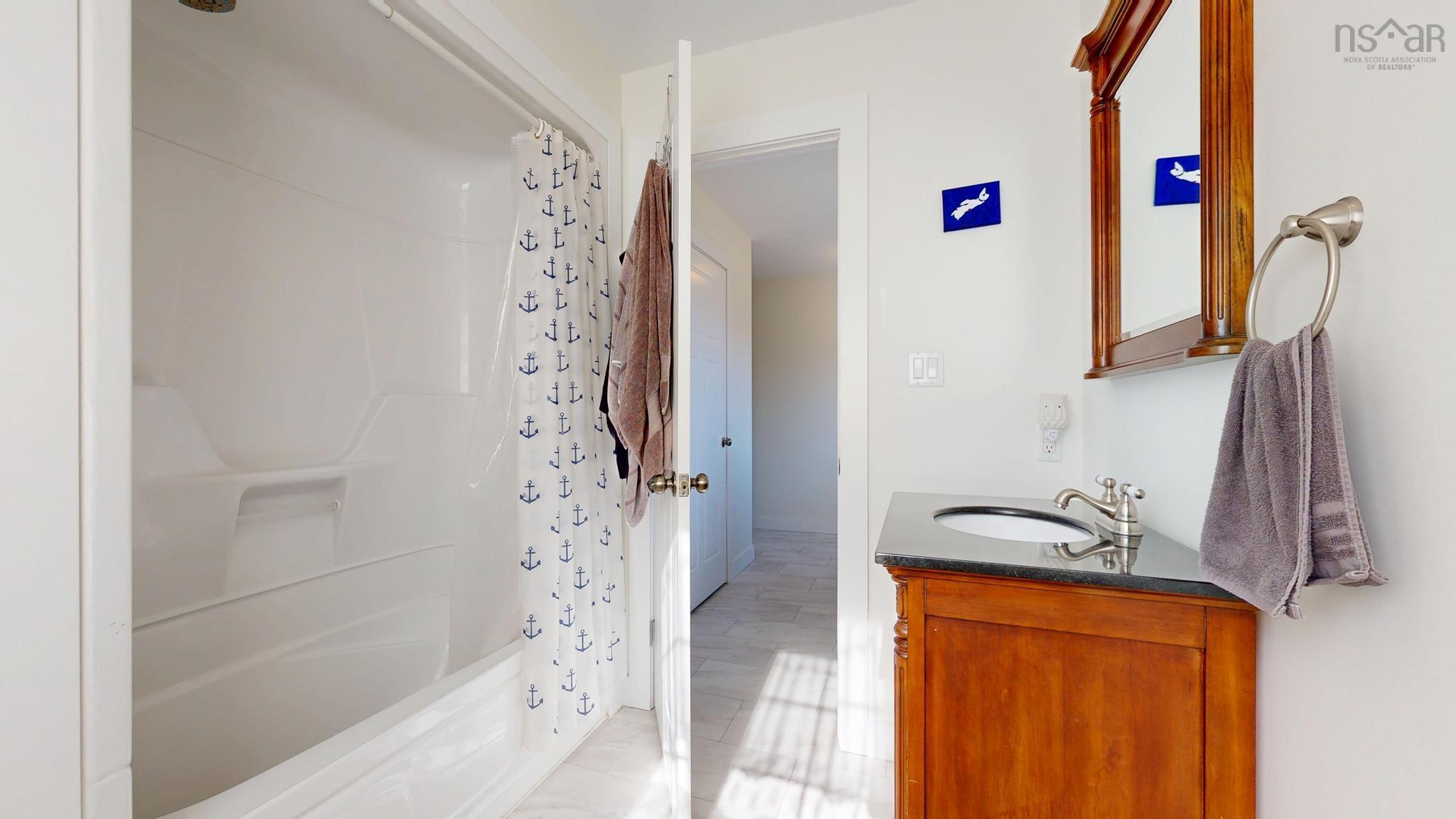 $534,900.00: 165 Canaan Mountain Road, Canaan