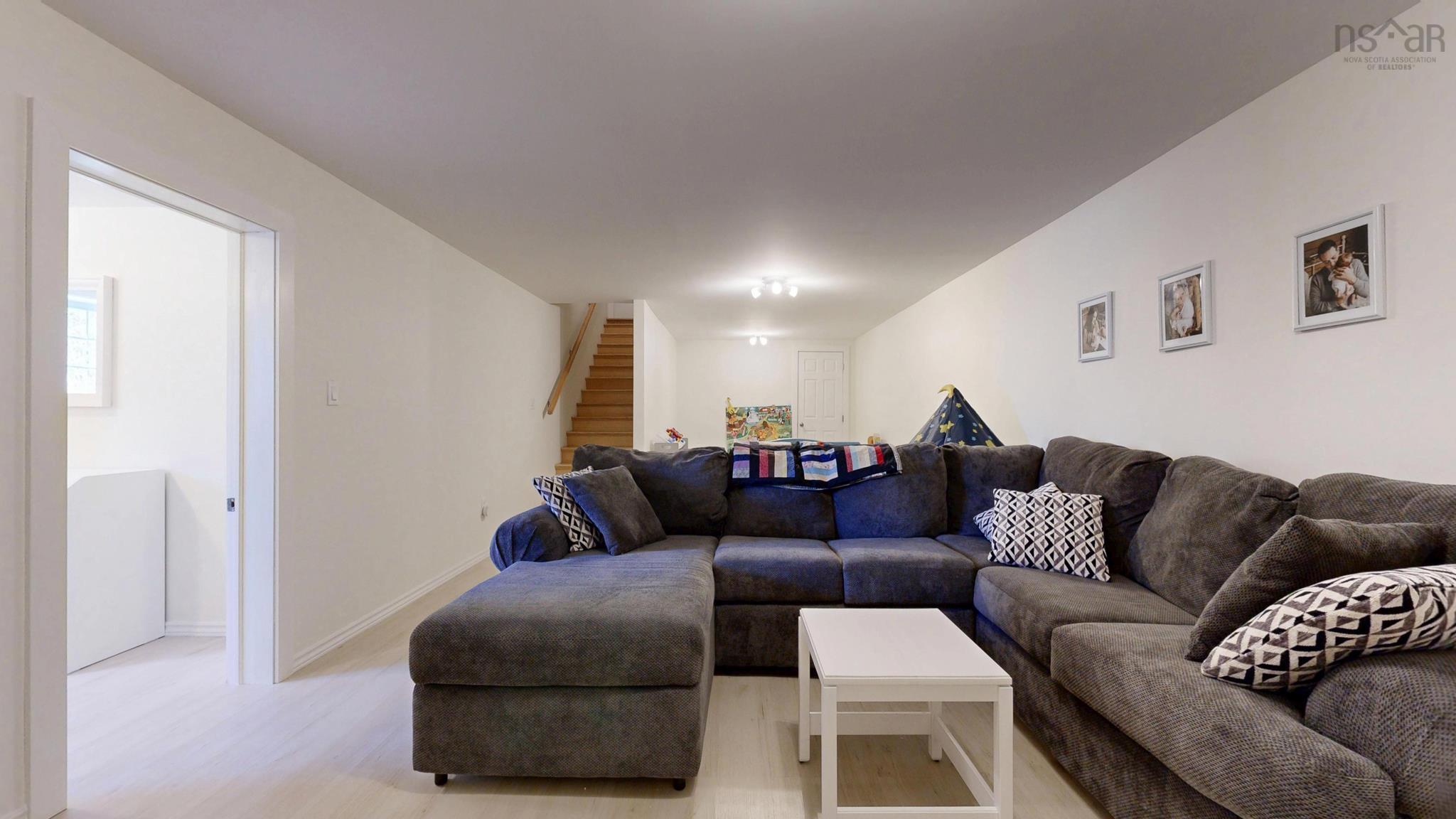 $534,900.00: 165 Canaan Mountain Road, Canaan