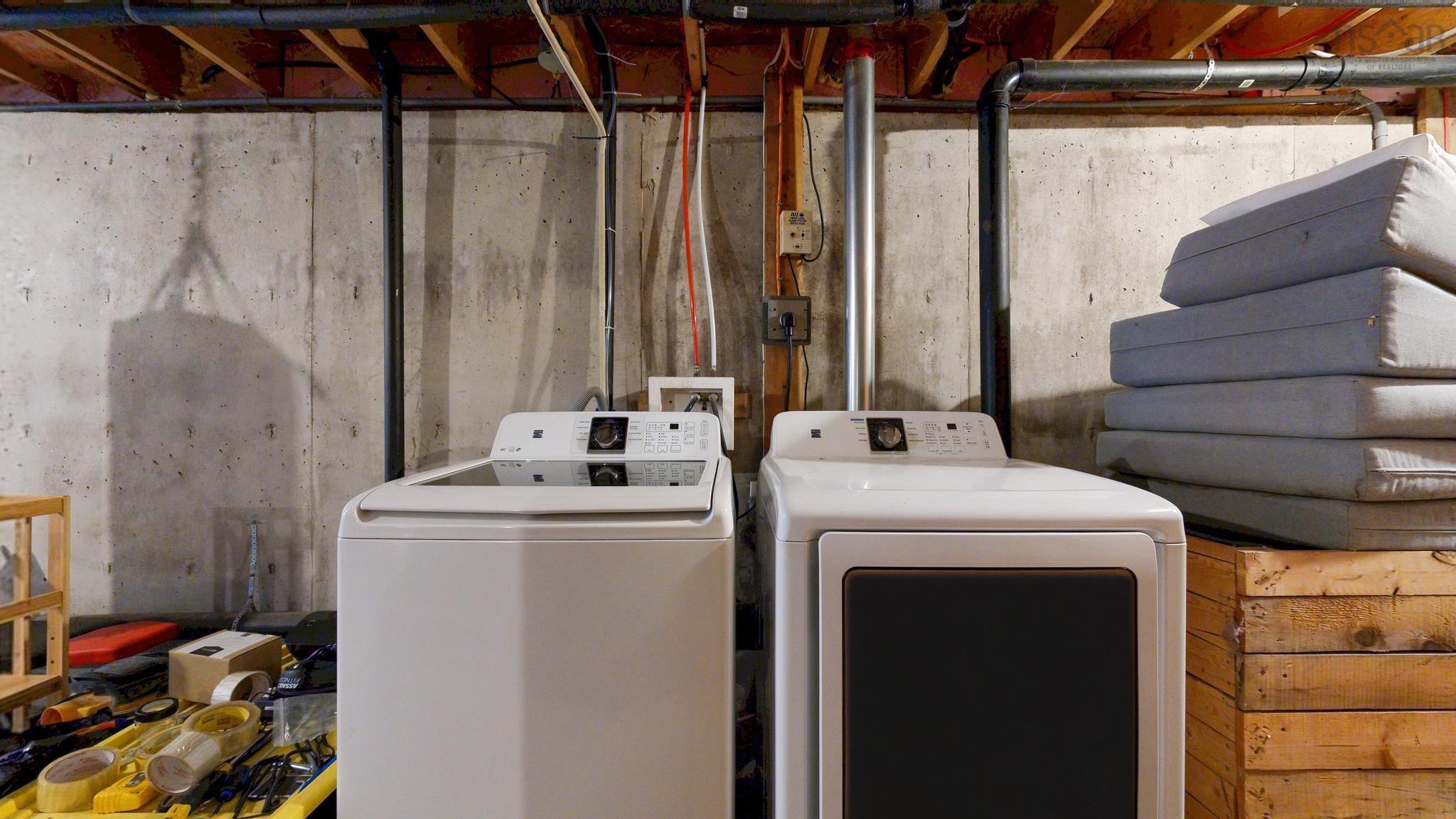 $534,900.00: 165 Canaan Mountain Road, Canaan