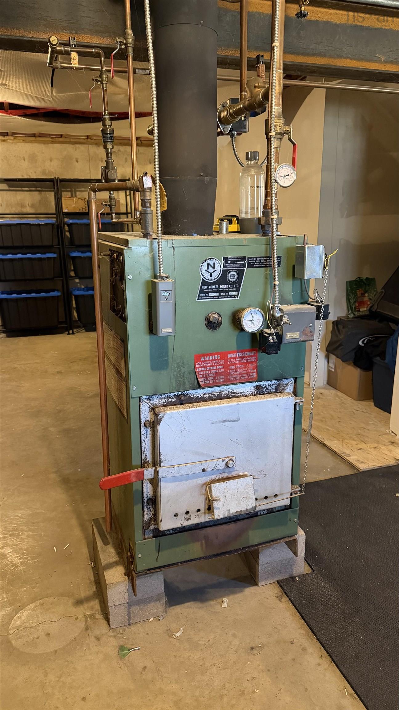 $534,900.00: 165 Canaan Mountain Road, Canaan