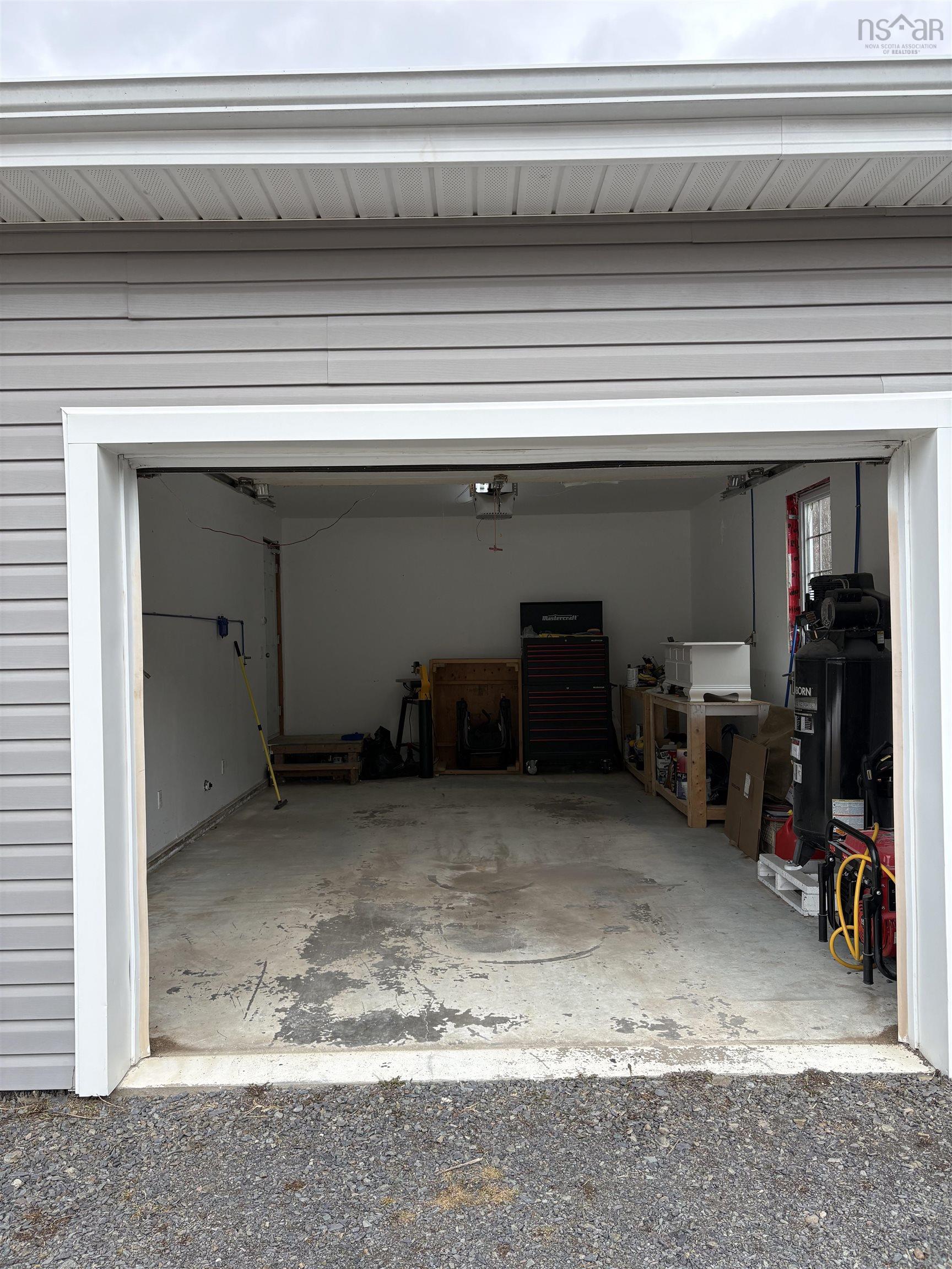 $534,900.00: 165 Canaan Mountain Road, Canaan