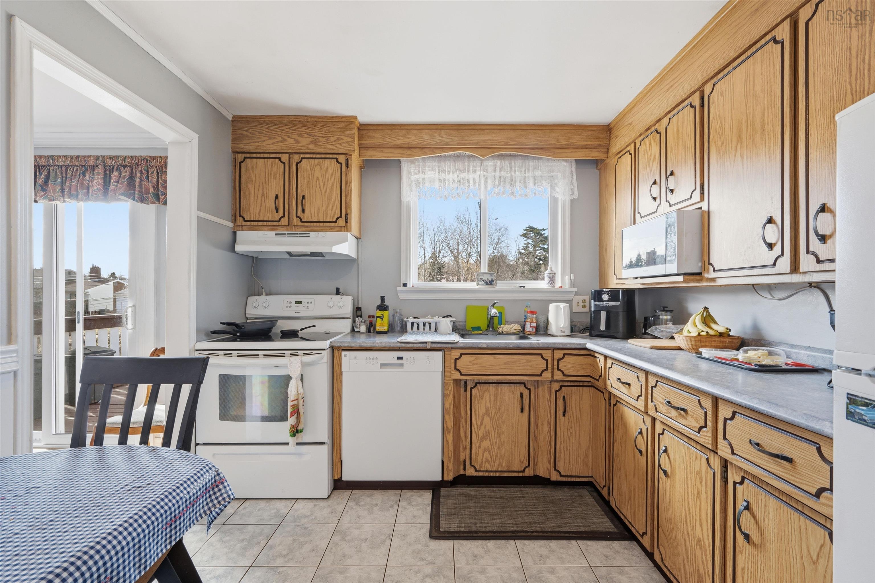 $579,900.00: 60 Hampton Green, Colby Village