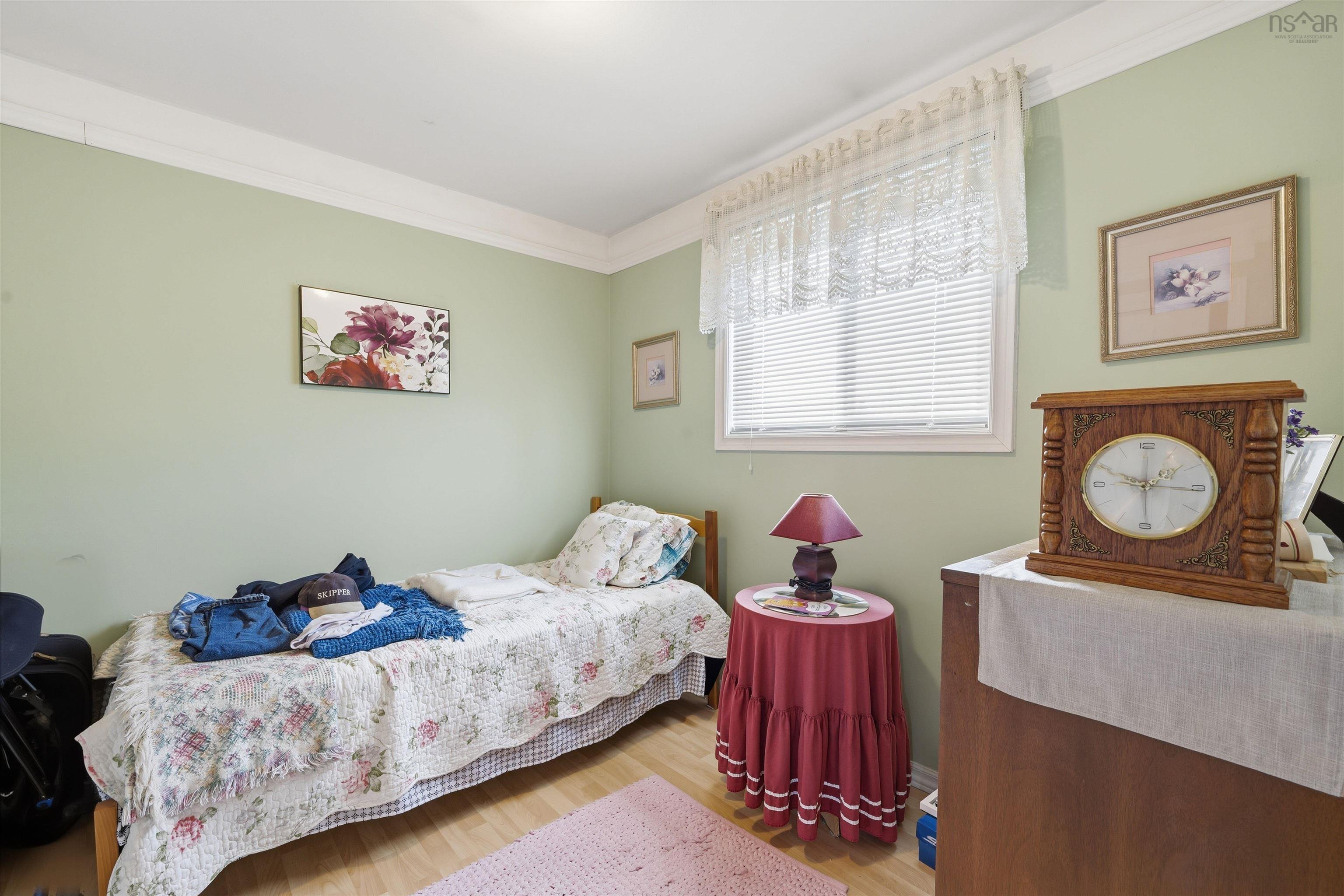 $579,900.00: 60 Hampton Green, Colby Village