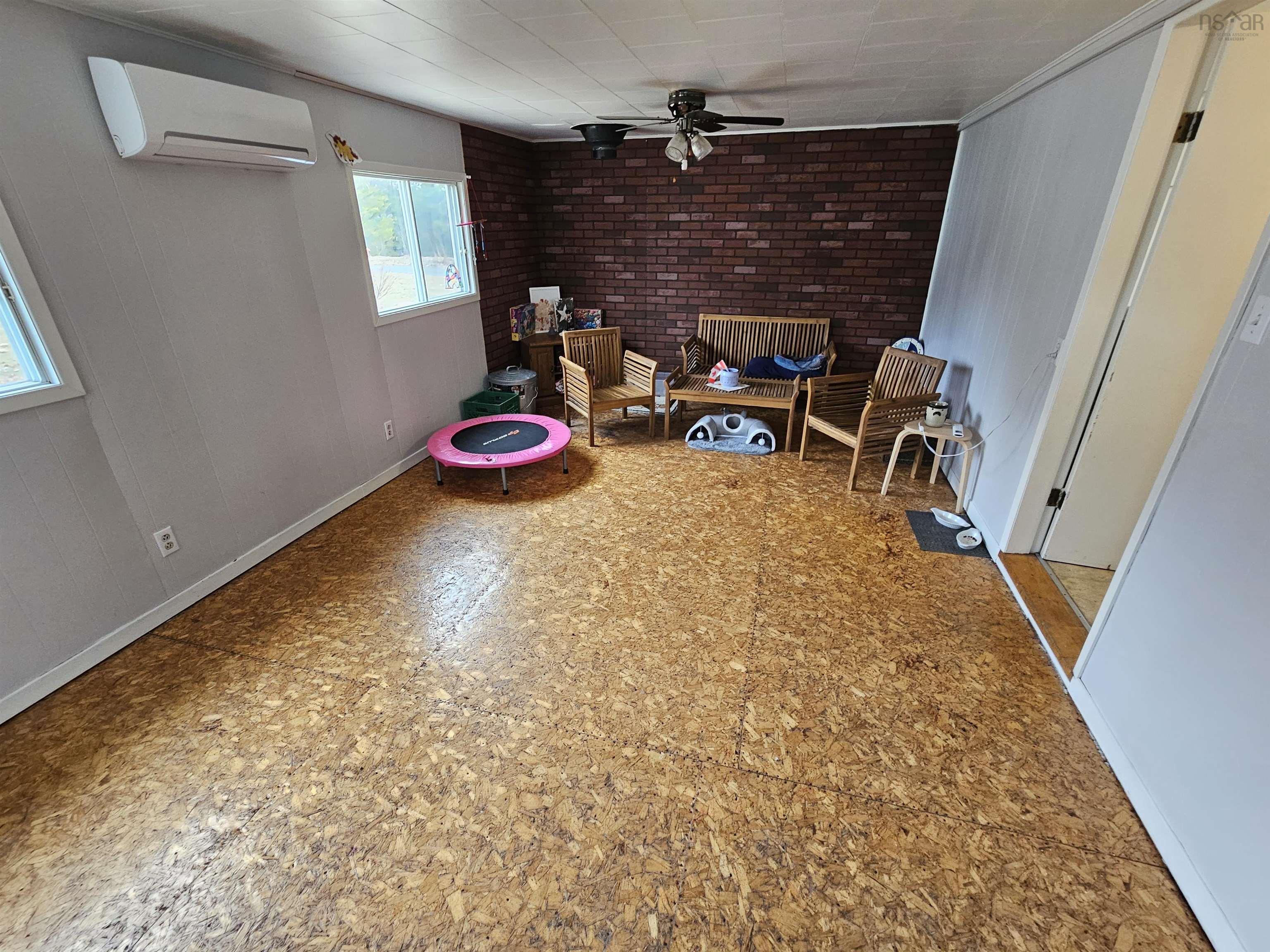 $249,900.00: 19 James Street, Oxford