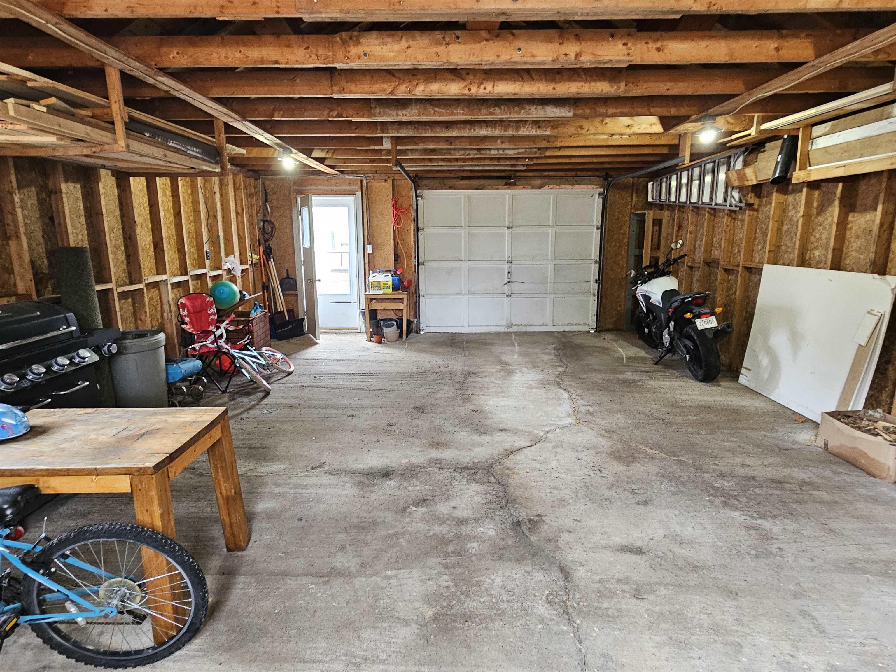 $249,900.00: 19 James Street, Oxford