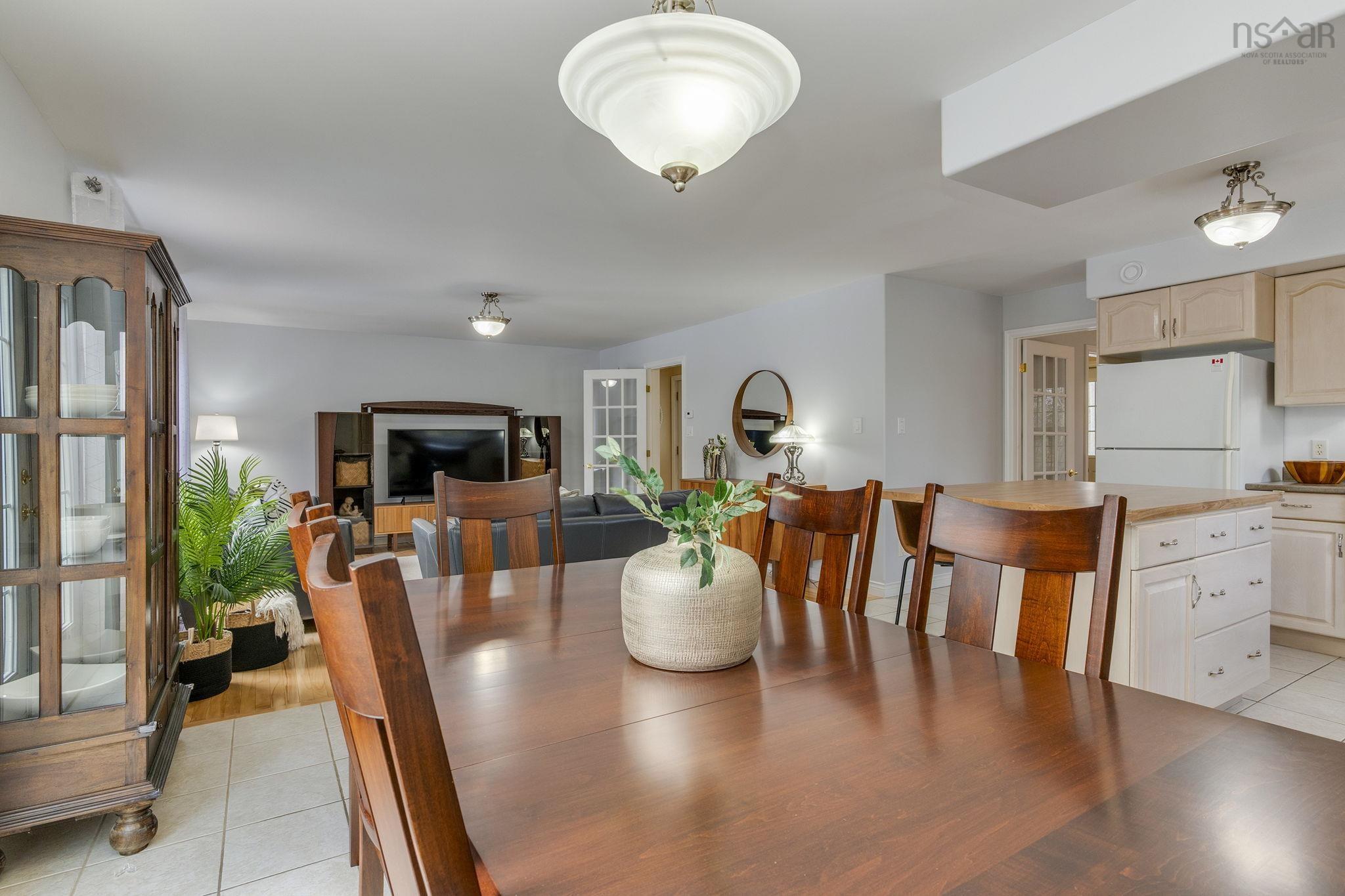 $749,900.00: 44 Tattenham Crescent, Hammonds Plains