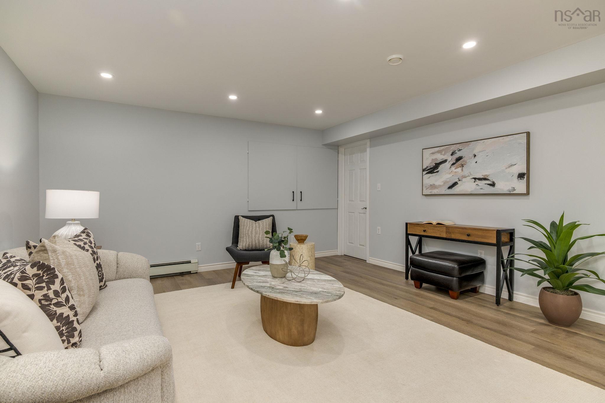 $749,900.00: 44 Tattenham Crescent, Hammonds Plains