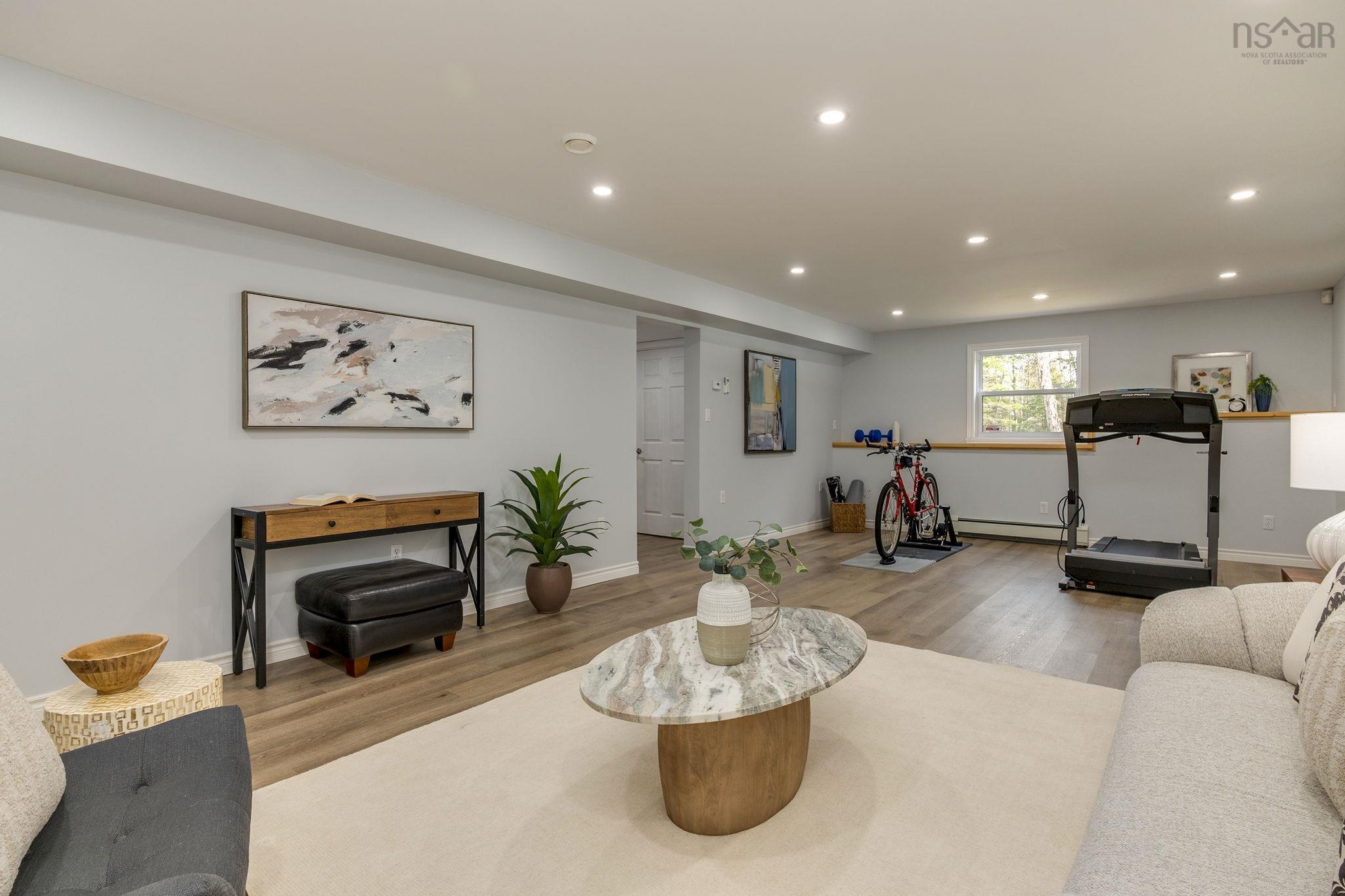 $749,900.00: 44 Tattenham Crescent, Hammonds Plains