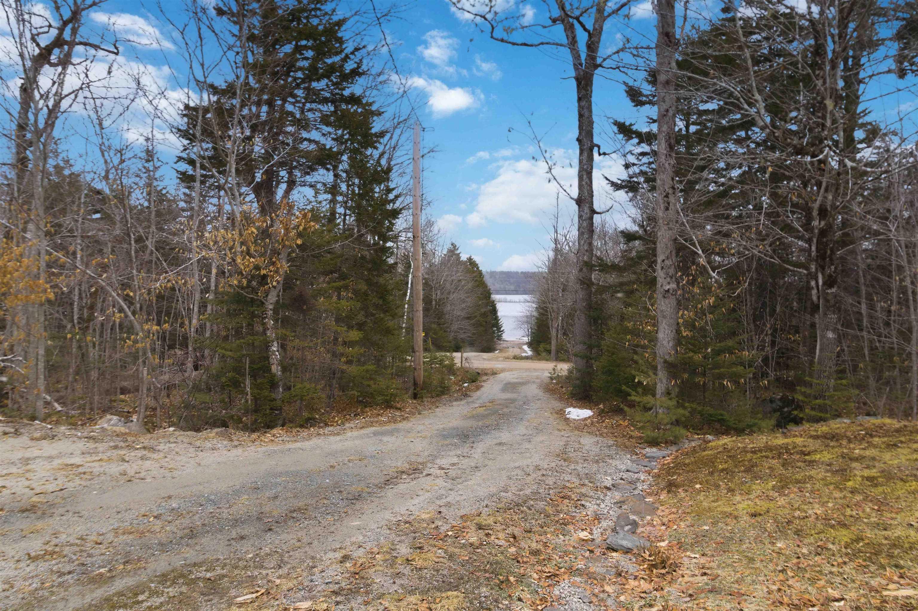 $269,900.00: 719 Gilberts Lane, Maplewood