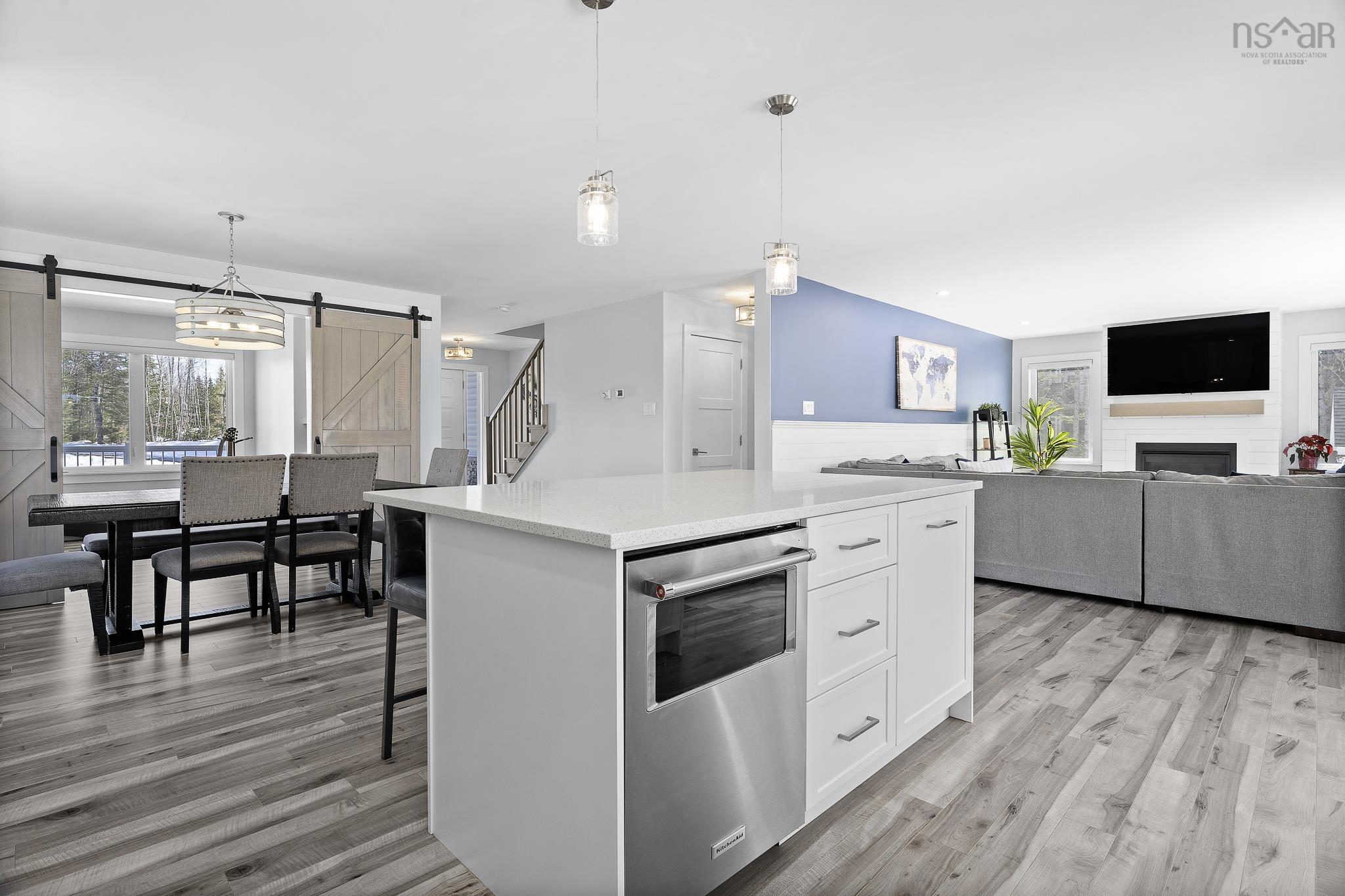 $1,389,000.00: 1290 McCabe Lake Drive, Middle Sackville